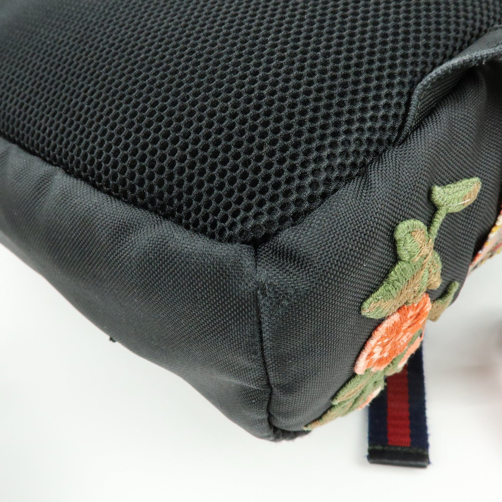 GUCCI Sherry Cat Head Embroidery Tiger Canvas Backpack Black 450982