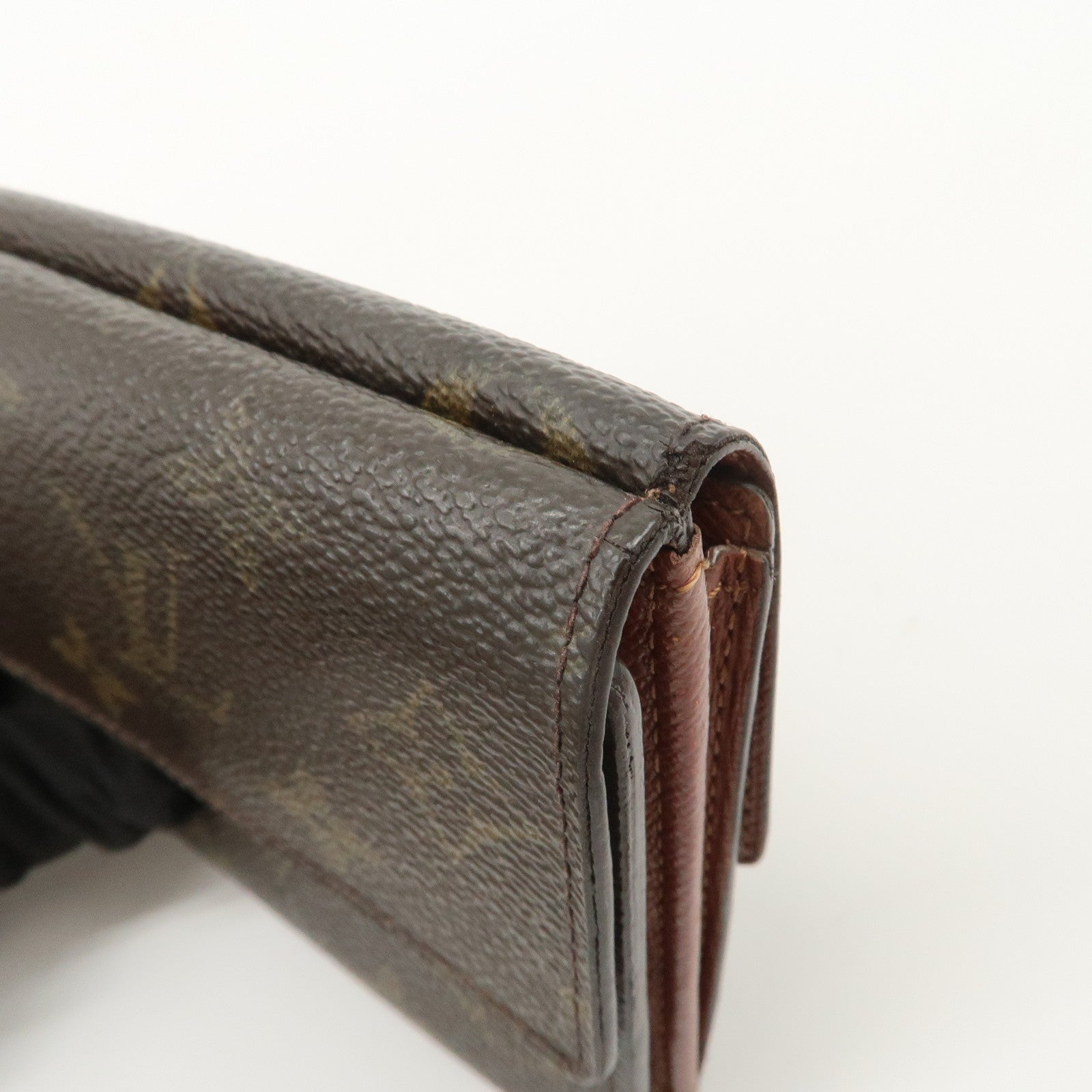 Louis Vuitton Monogram Porte Monnaie Billet Carte Credit M61652