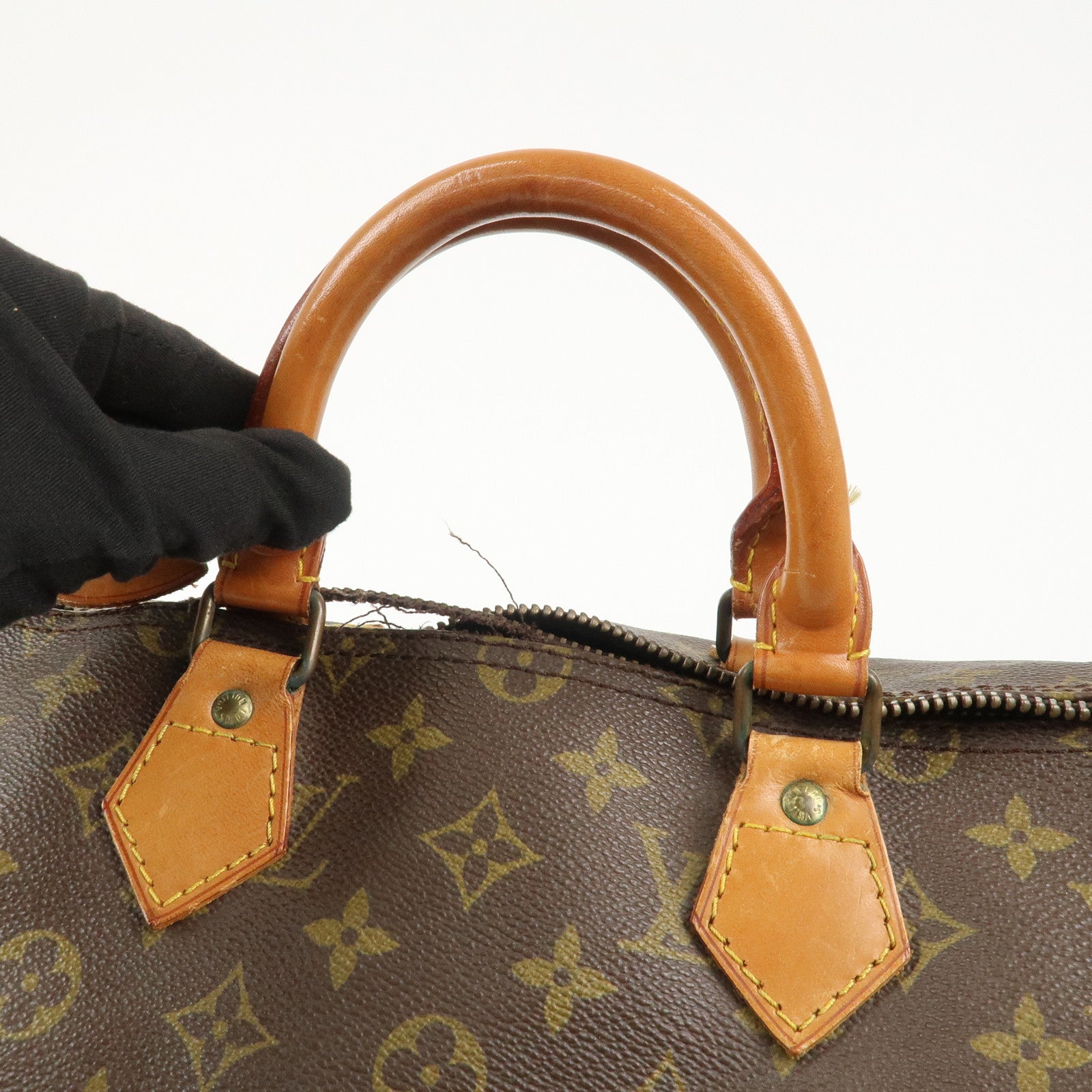 Louis Vuitton Monogram Monogram Canvas Nume Leather M41524