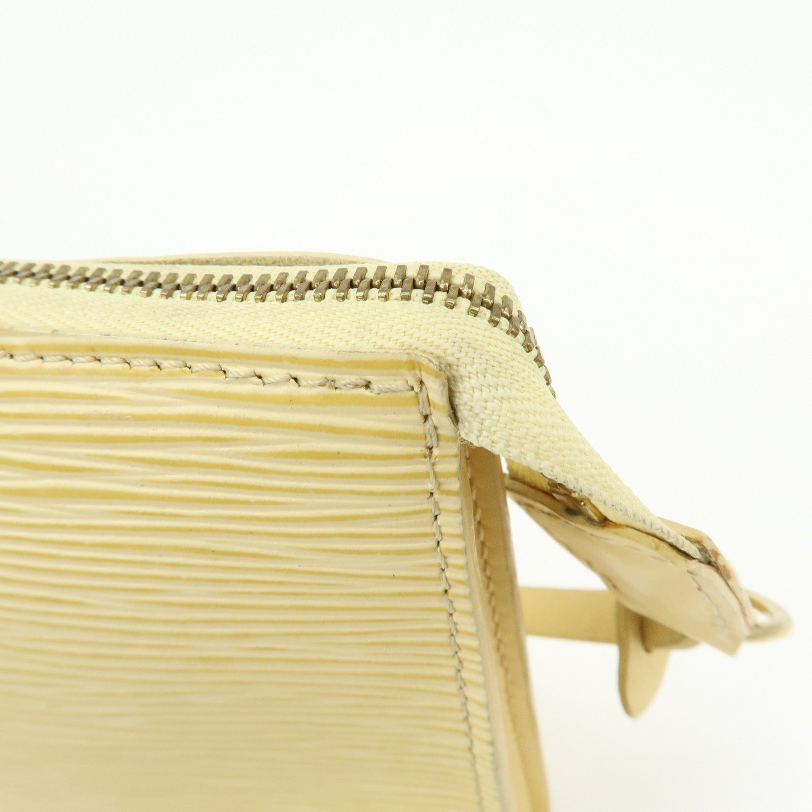Louis Vuitton Epi Leather Pochette Accessoires Pouch Vanilla M5294A