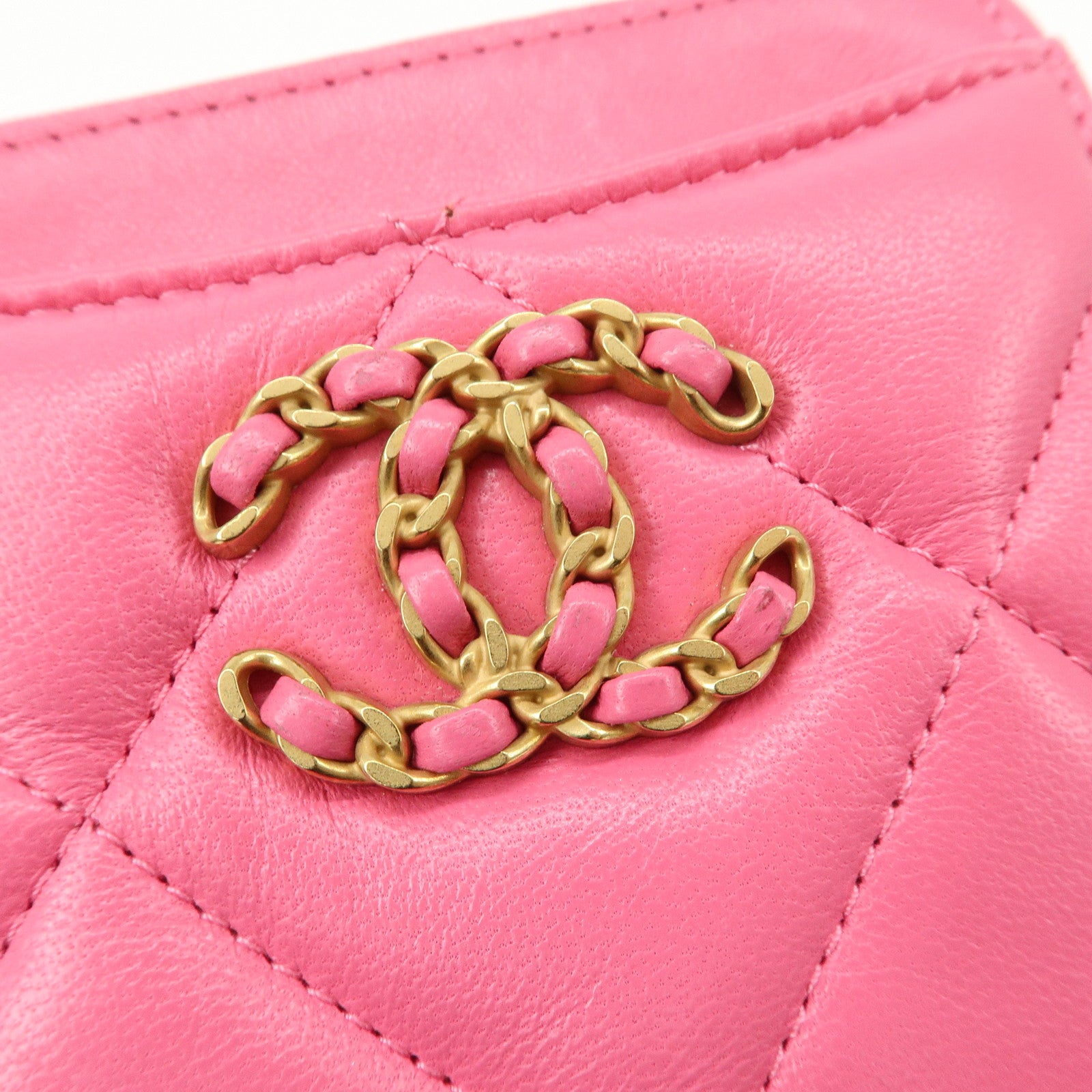 CHANEL Matelasse Leather Zippy Coin Wallet Coin Purse Pink AP2086