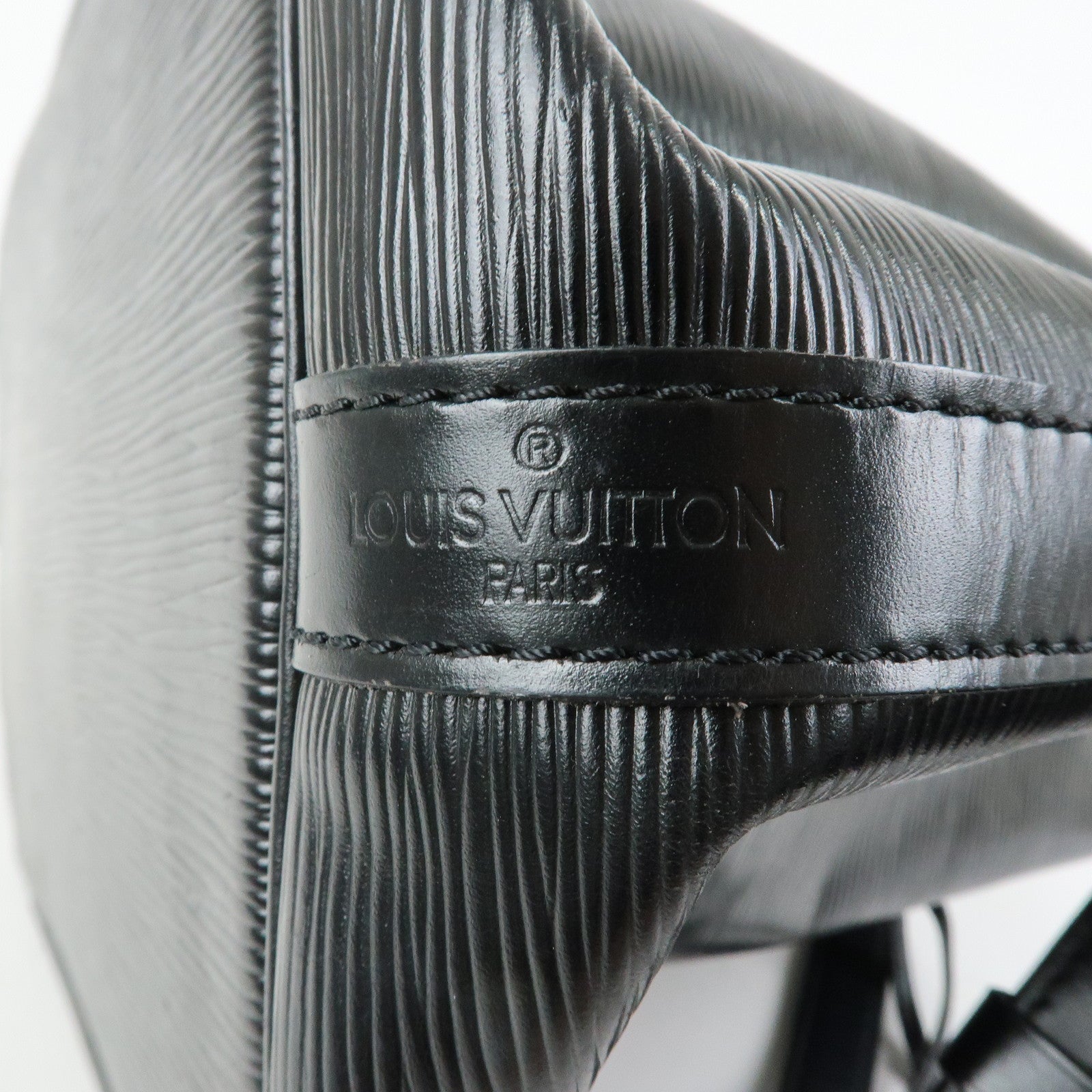 Louis Vuitton Epi Petit Noe Shoulder Bag Noir Black M59012