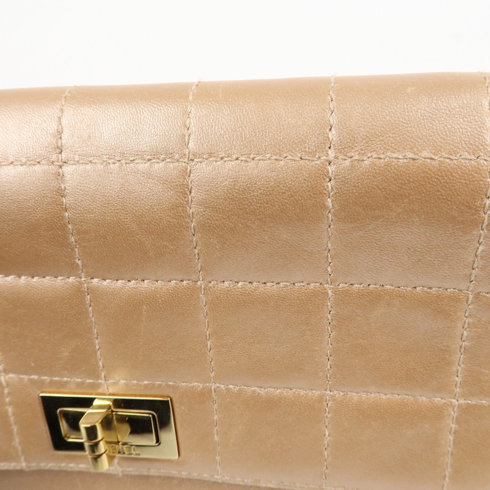 CHANEL Chocolate Bar Leather Chain Shoulder Bag Pink Gold Used