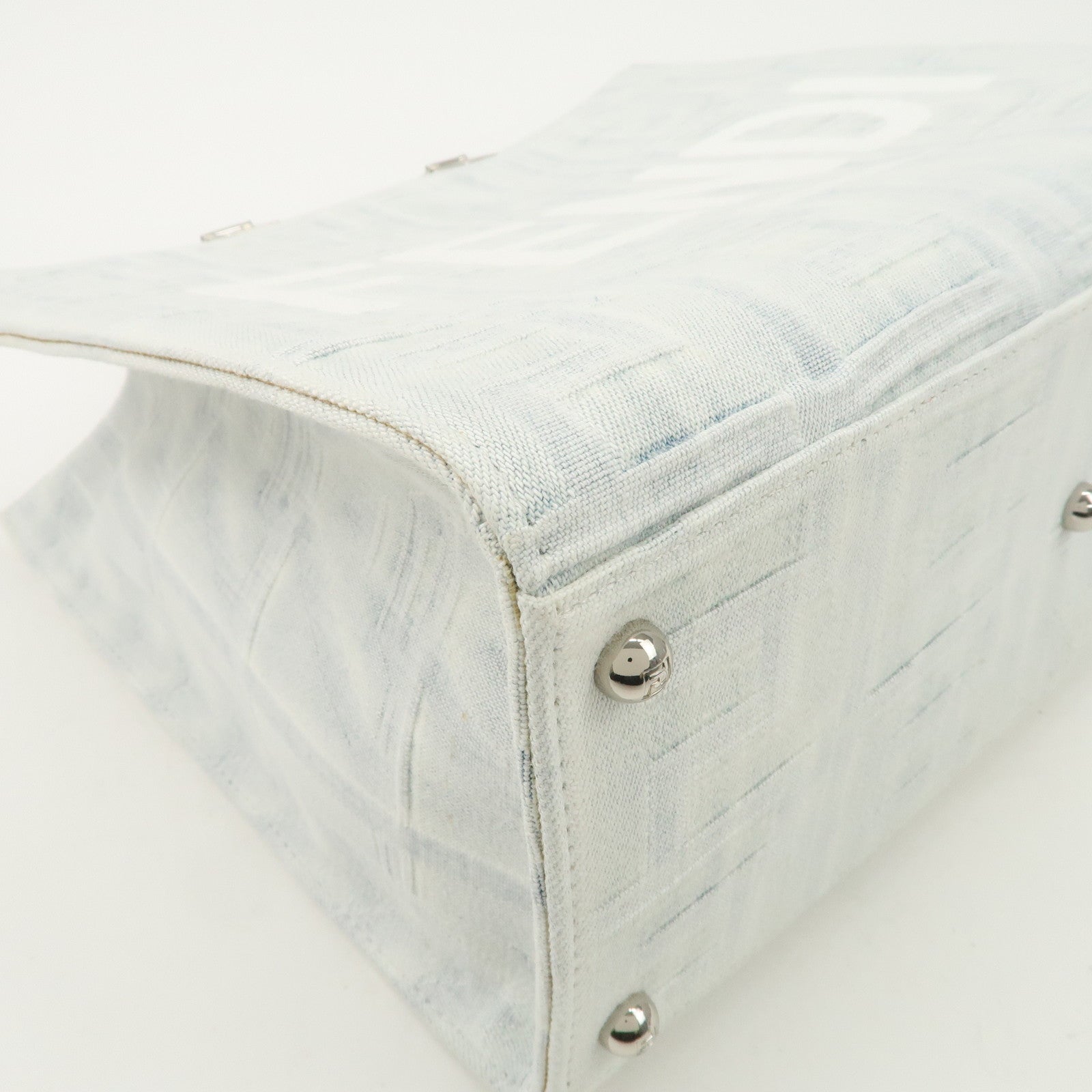 FENDI Leather Sunshine Medium 2Way Tote Bag Hand Bag White 8BH386 Used