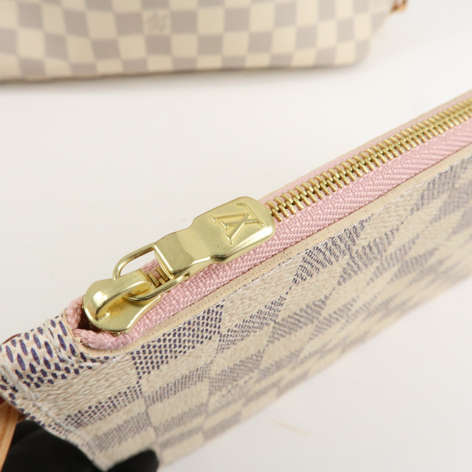 Louis Vuitton Damier Azur Neverfull MM Rose Ballerine N41605 Used