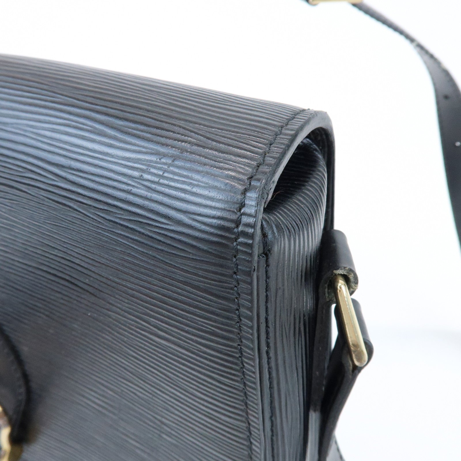Louis Vuitton Epi Saint Cloud Shoulder Bag Black Noir M52192