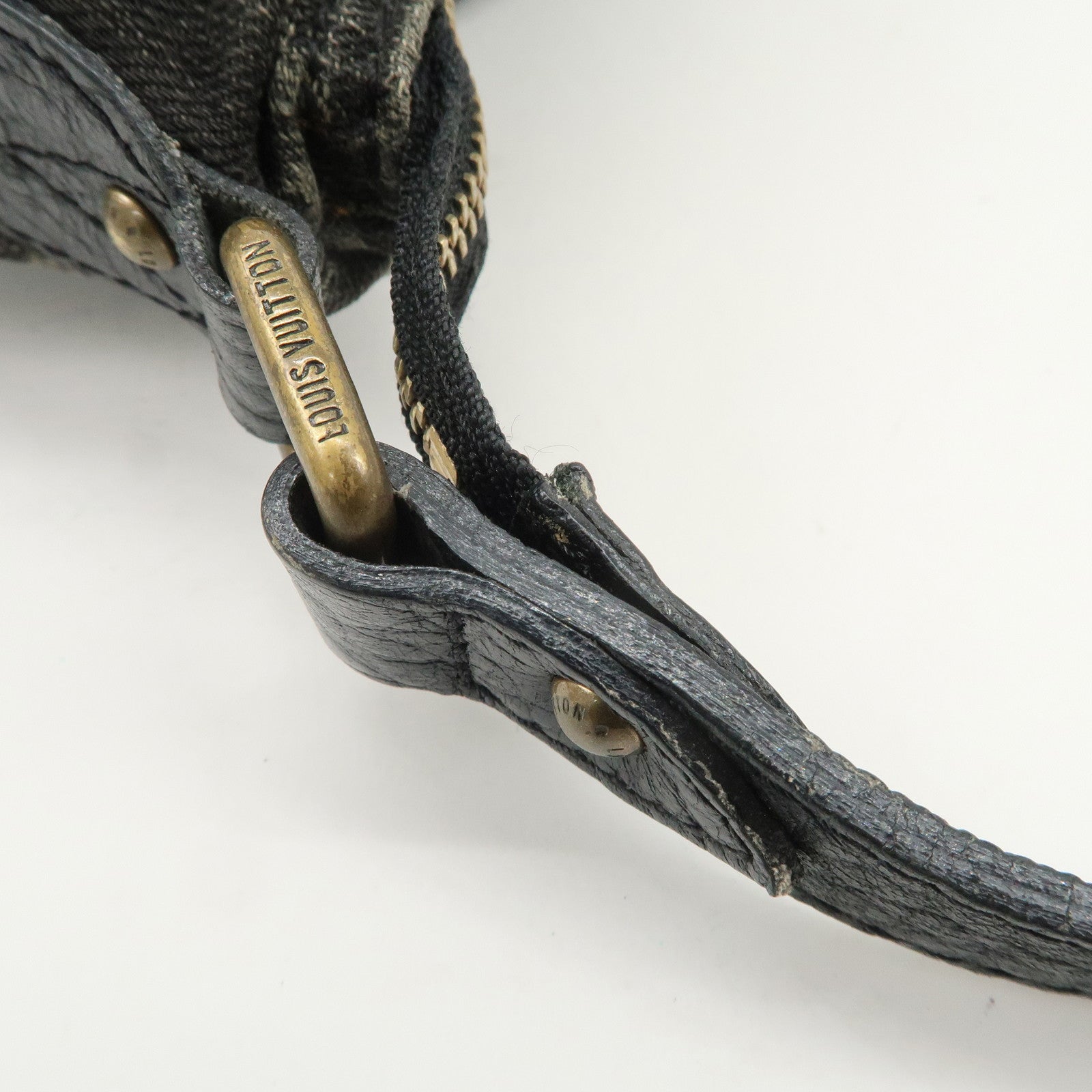 Louis Vuitton Monogram Denim Slightly Shoulder Bag Noir M95835