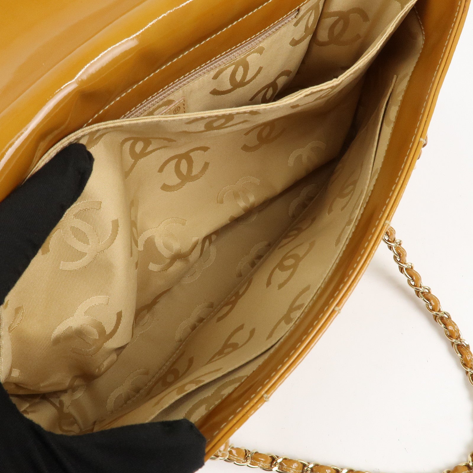 CHANEL COCO Mark Chocolate Bar Patent Leather Chain Shoulder Bag