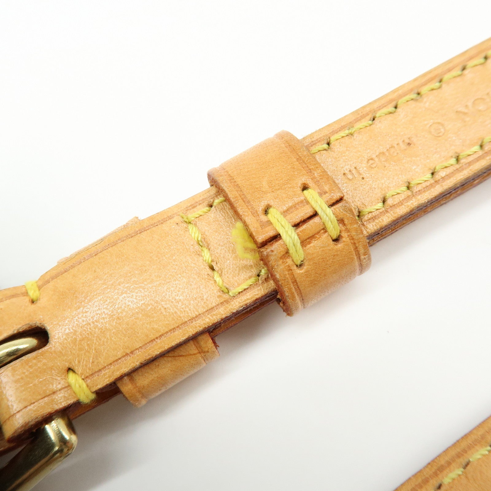 Louis Vuitton Adjustable Leather Shoulder Strap 120cm 1.6cm J52312