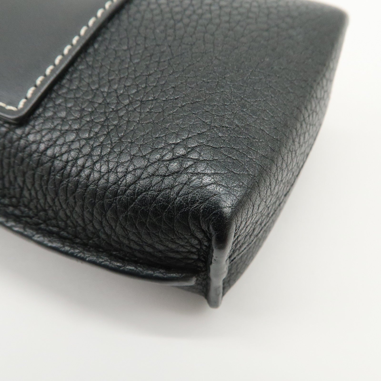 LOEWE Anagram Logo Calf Leather Shoulder Bag Crossbody Bag Black