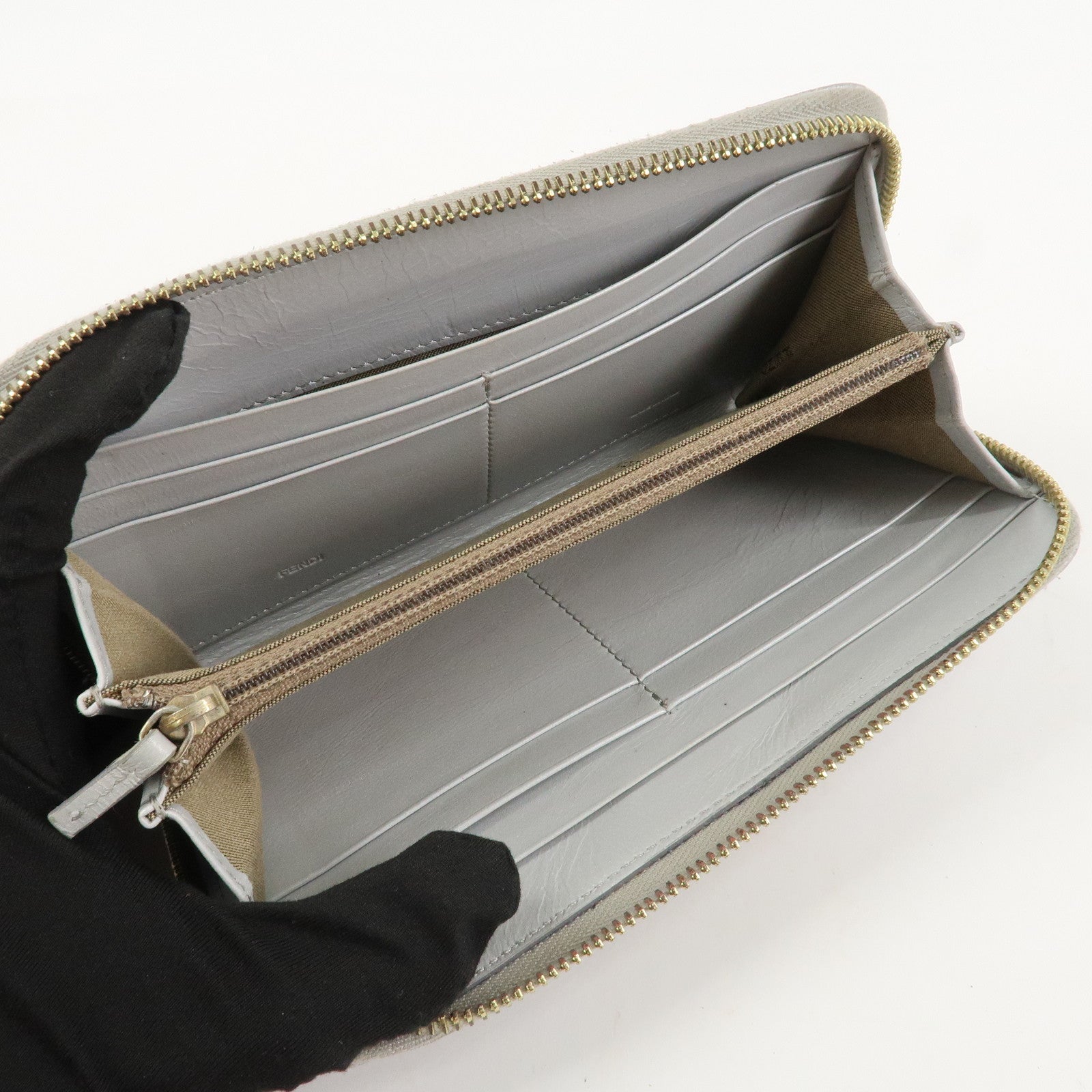 FENDI Leather Round Zippy Long Wallet Silver 8M0024 Used