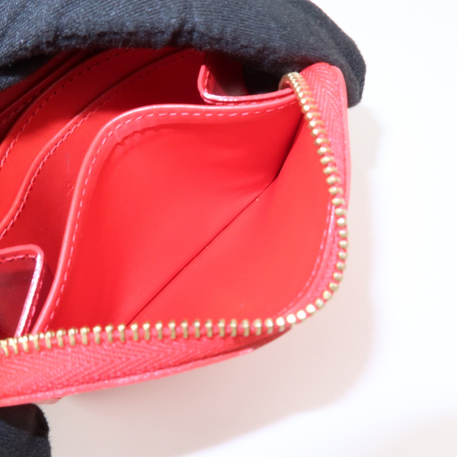 Louis Vuitton Monogram Vernis Leather Zippy Coin Case M91735