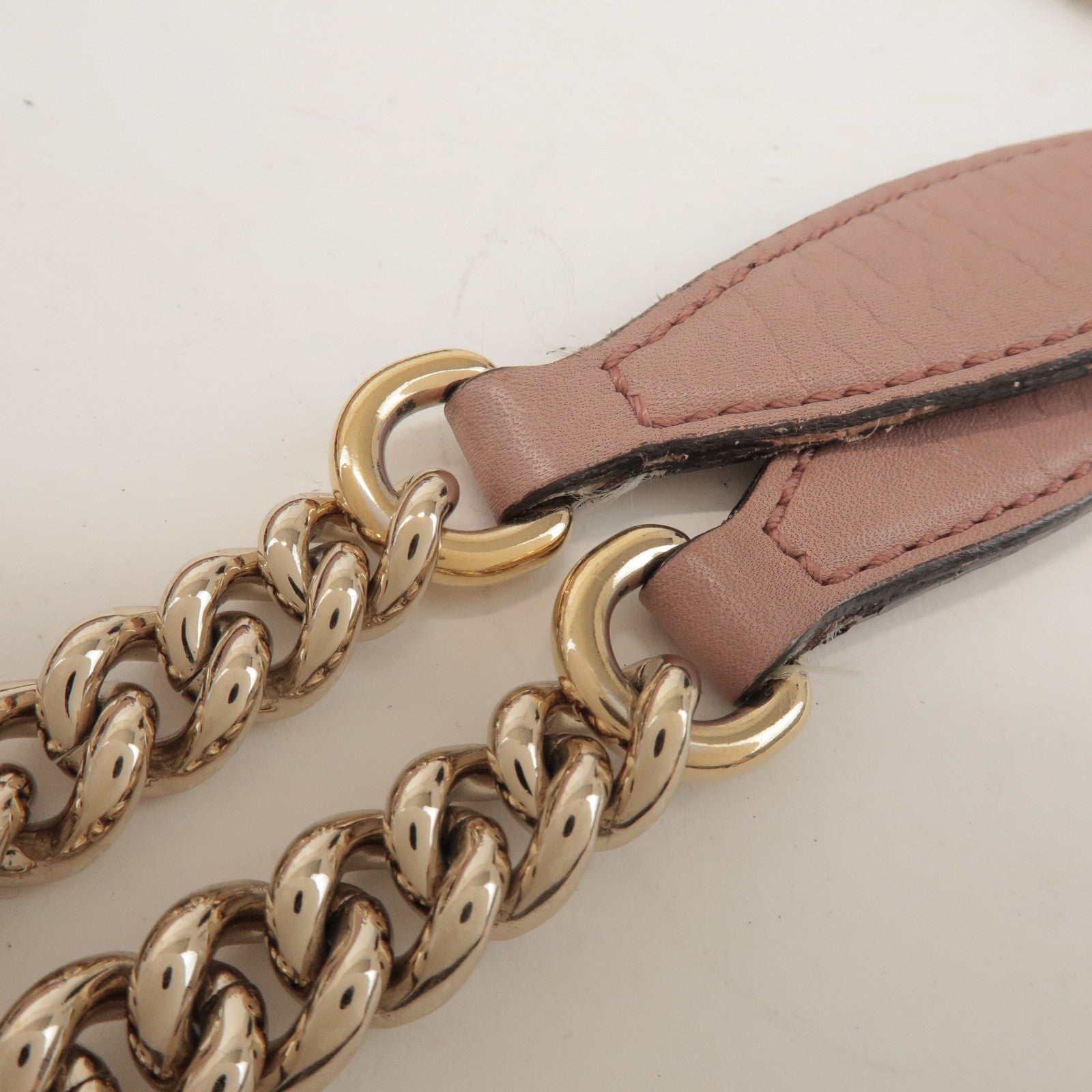 GUCCI SOHO Leather Chain Shoulder Bag Fringe Charm Pink 308982