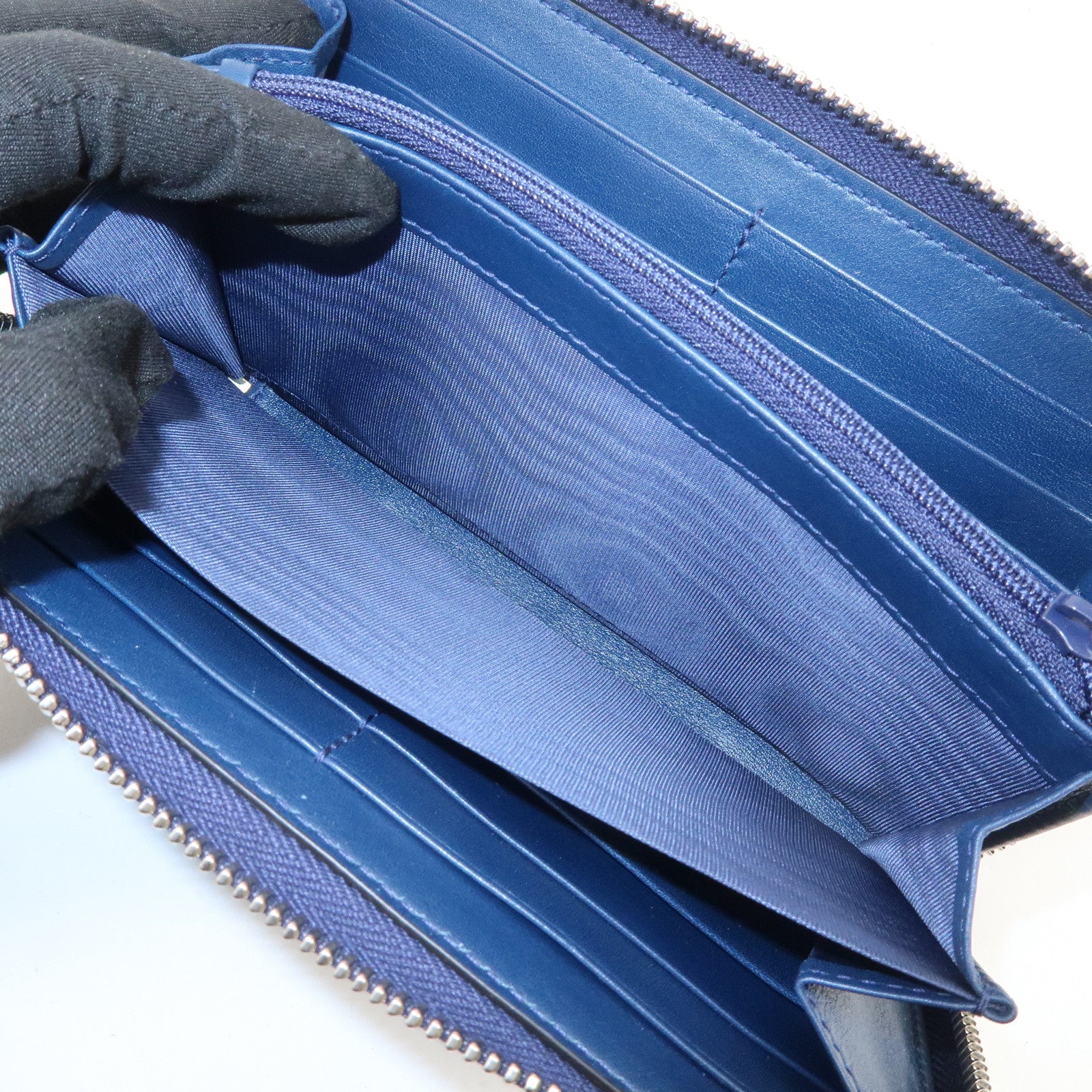 GUCCI Guccissima Leather Round Zippy Long Wallet NY Yankees 547791