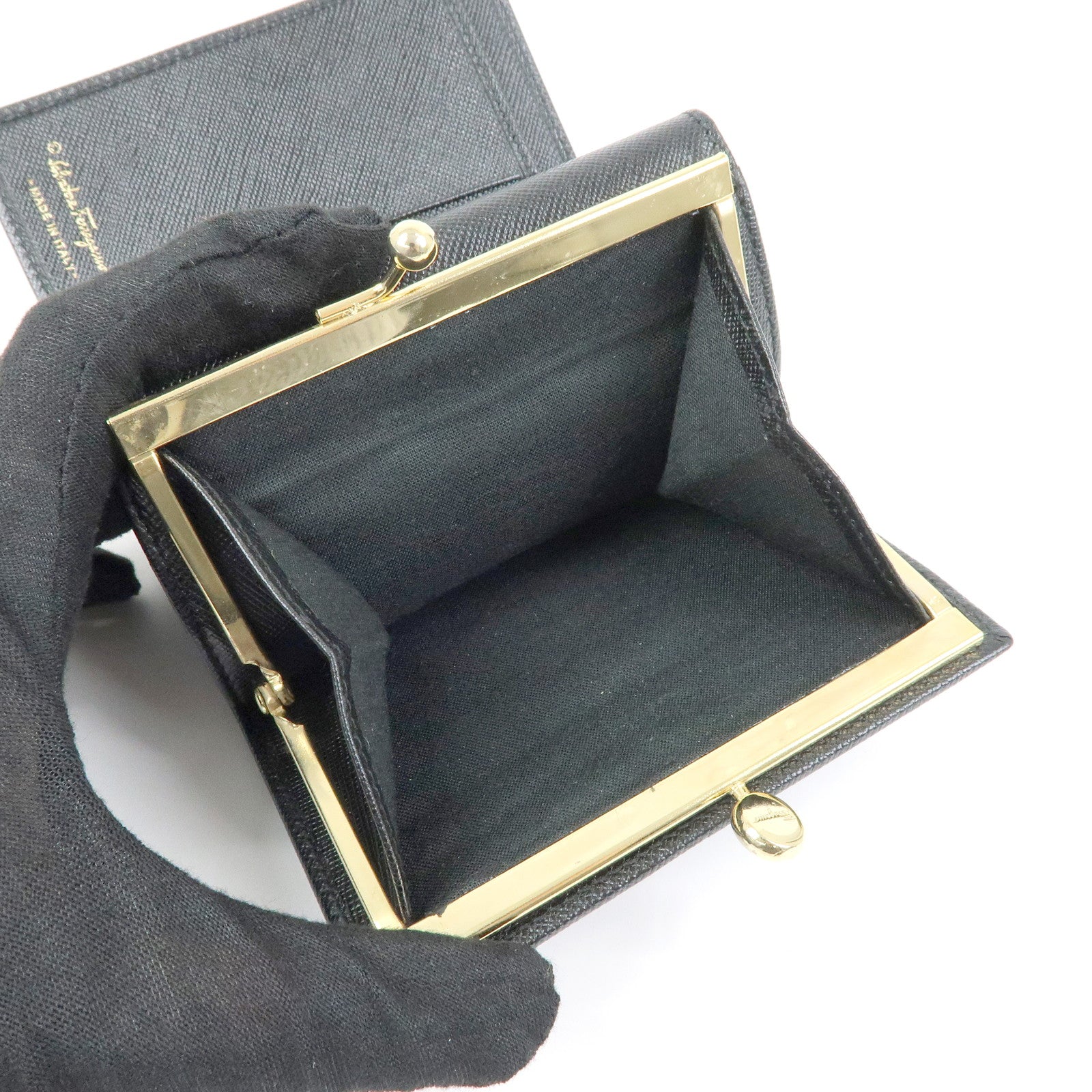 Ferragamo Gancini Leather Bi-Fold Compact Wallet Black