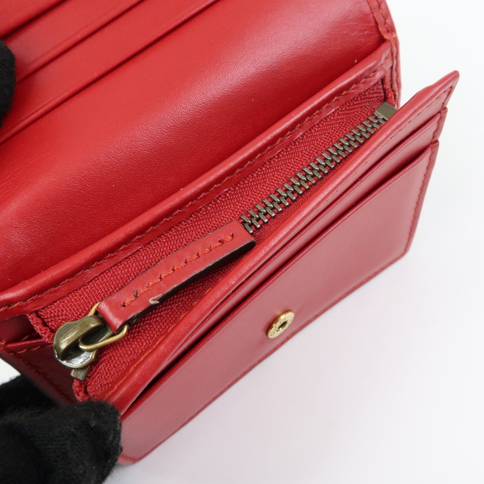 GUCCI Interlocking G GG Supereme Cherry Compact Wallet 476050