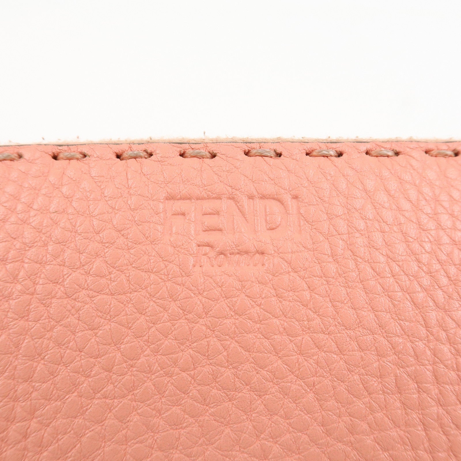 FENDI Leather Round Zippy Long Wallet Pink 8M0299