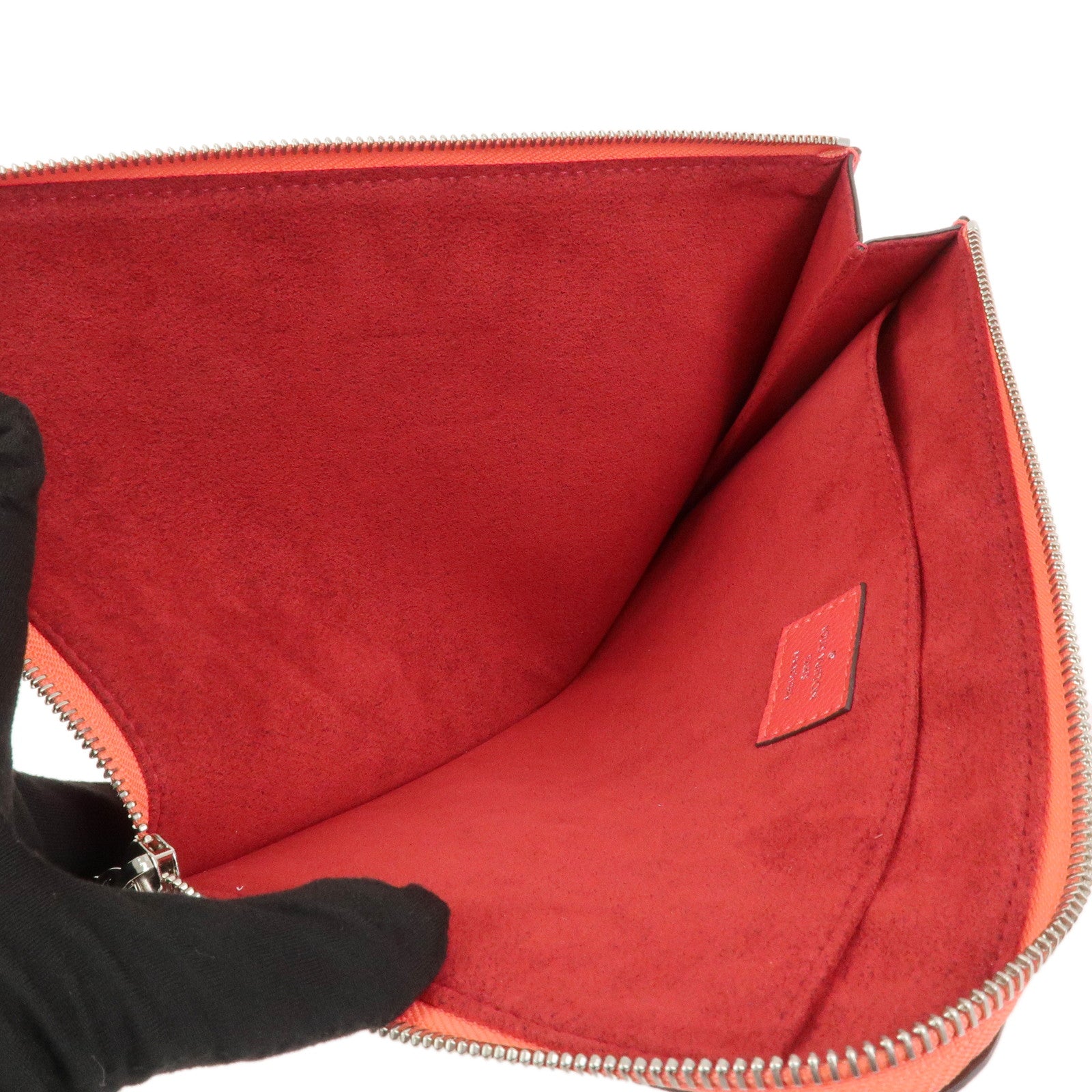 Louis Vuitton Pochette Jour PM Taurillon Leather Pouch Red R99586