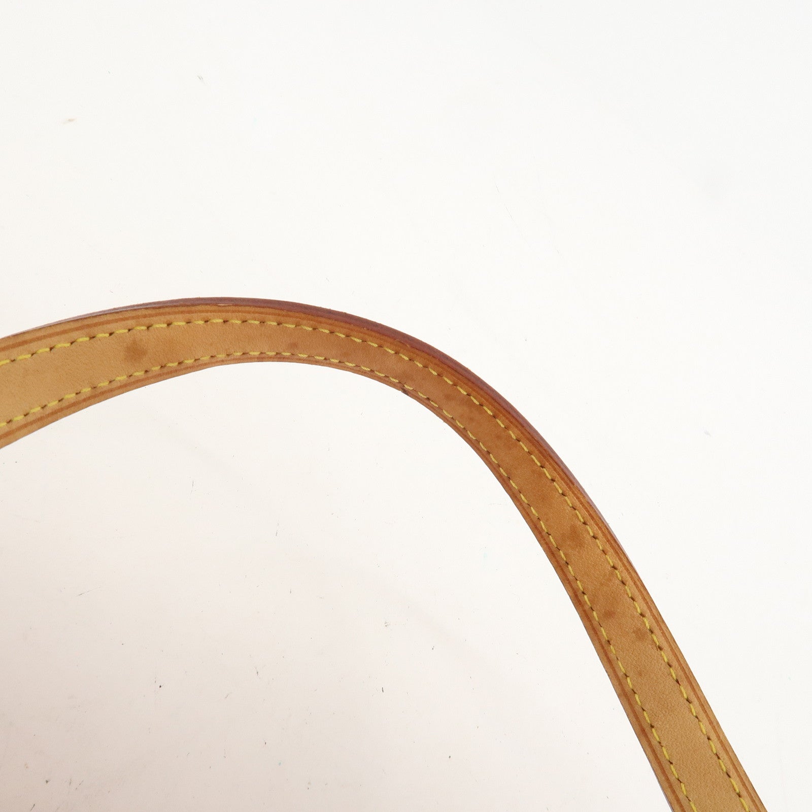 Louis Vuitton Monogram Vernis Leather Bedford Shoulder Hand Bag Framboise M9133F