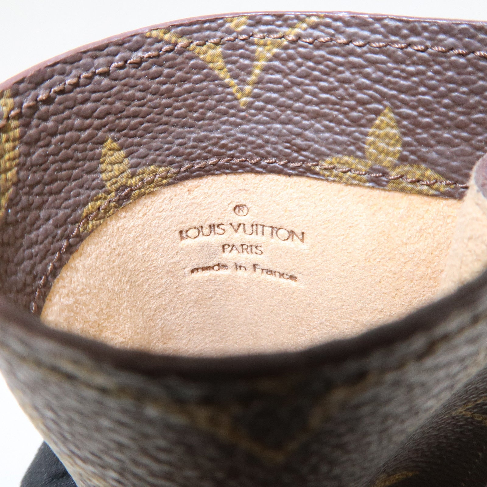 Louis Vuitton Monogram etui a lunettes Simple Glasses Case M62962
