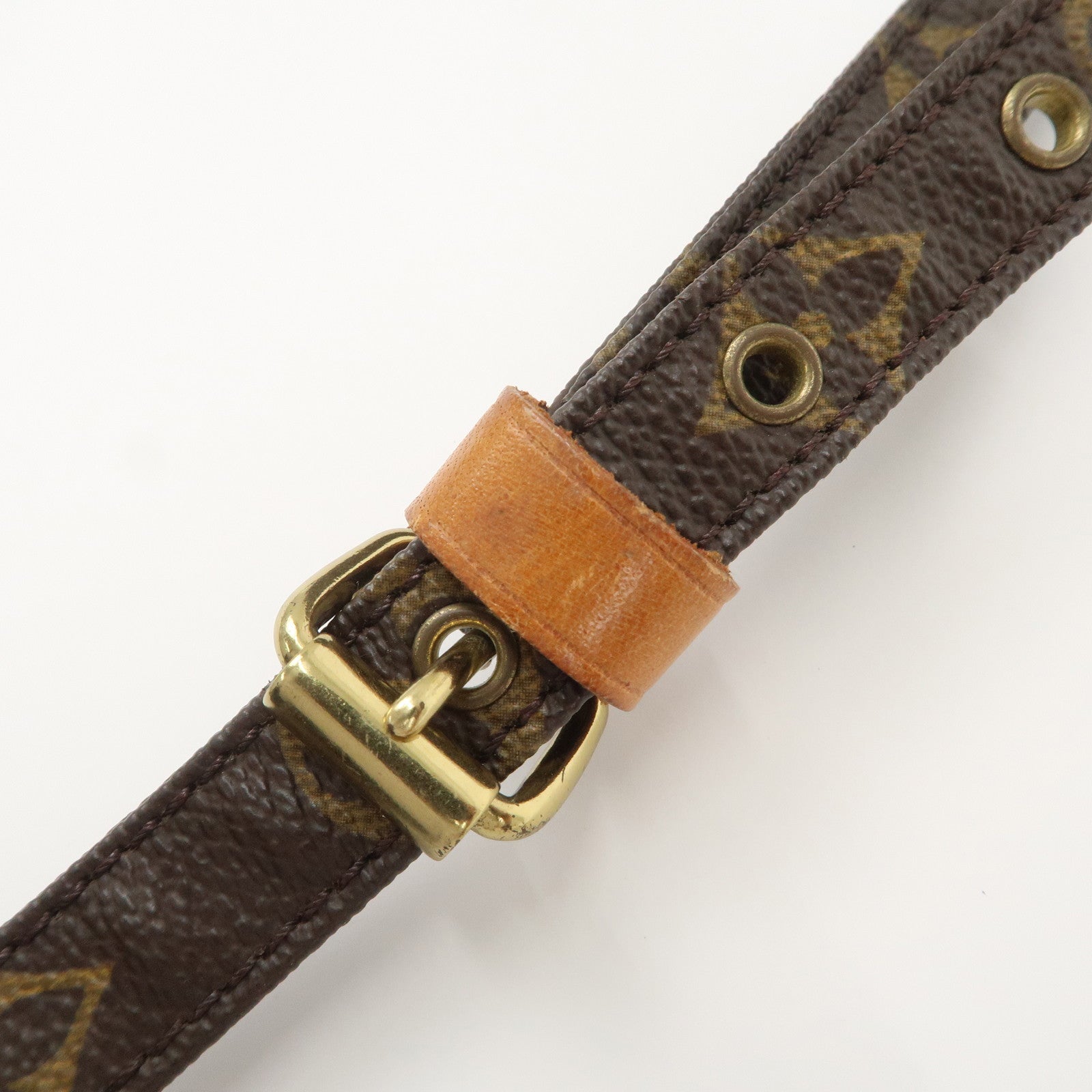 Louis Vuitton Monogram Amazone Shoulder Bag Crossbody Bag M45236