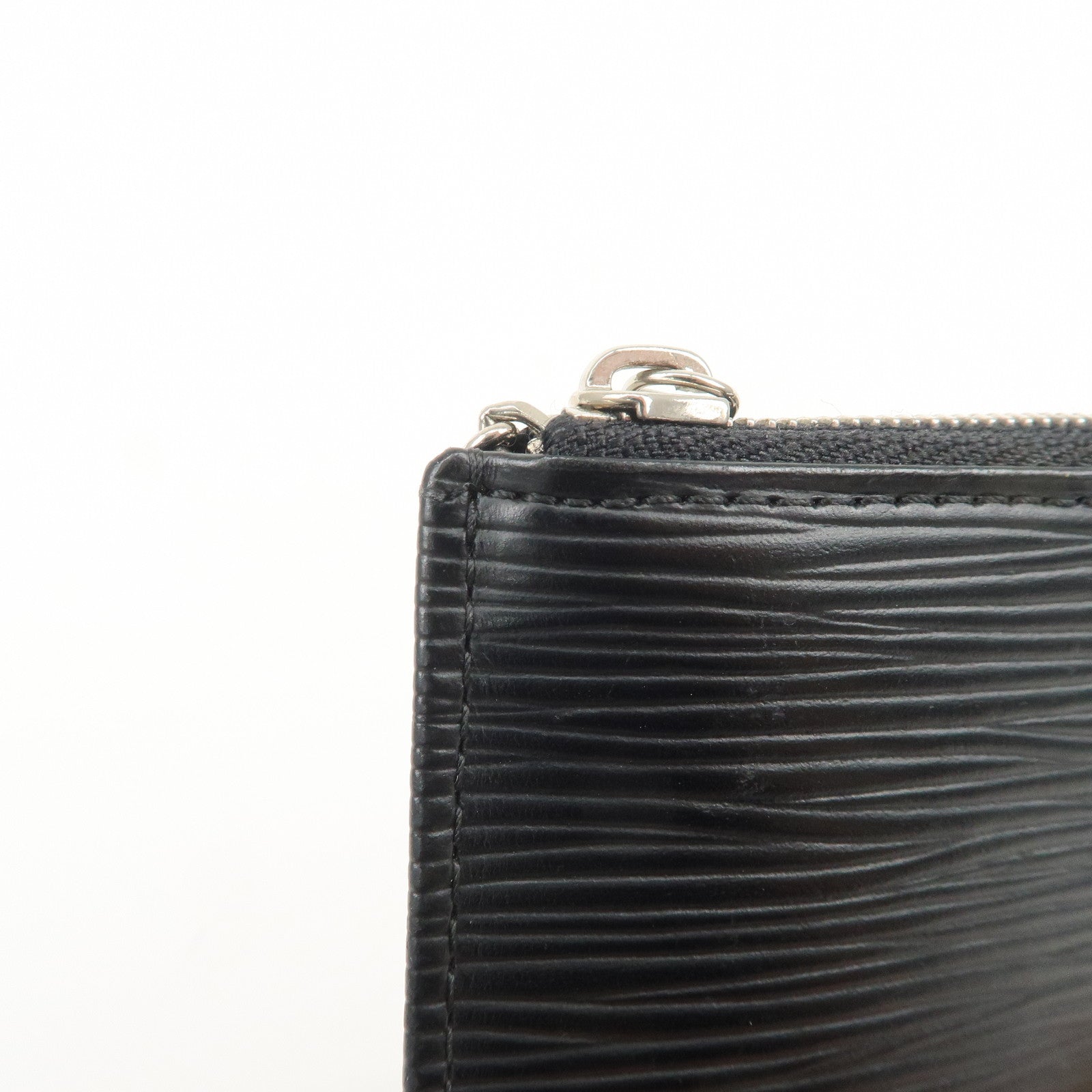 Louis Vuitton Epi Pochette Cles Coin Case Black Noir M63802