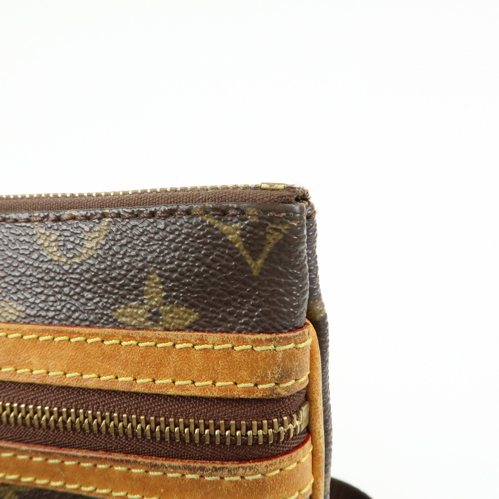 Louis Vuitton Monogram Pochette Bosphore Shoulder Bag Brown M40044