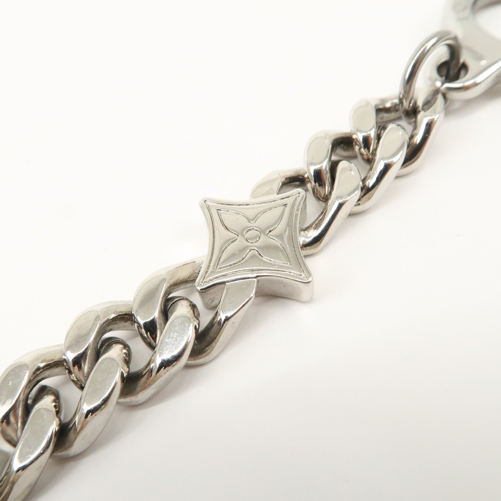 Louis Vuitton Monogram Element Chain Metal Bag Charm Silver M01468 Used