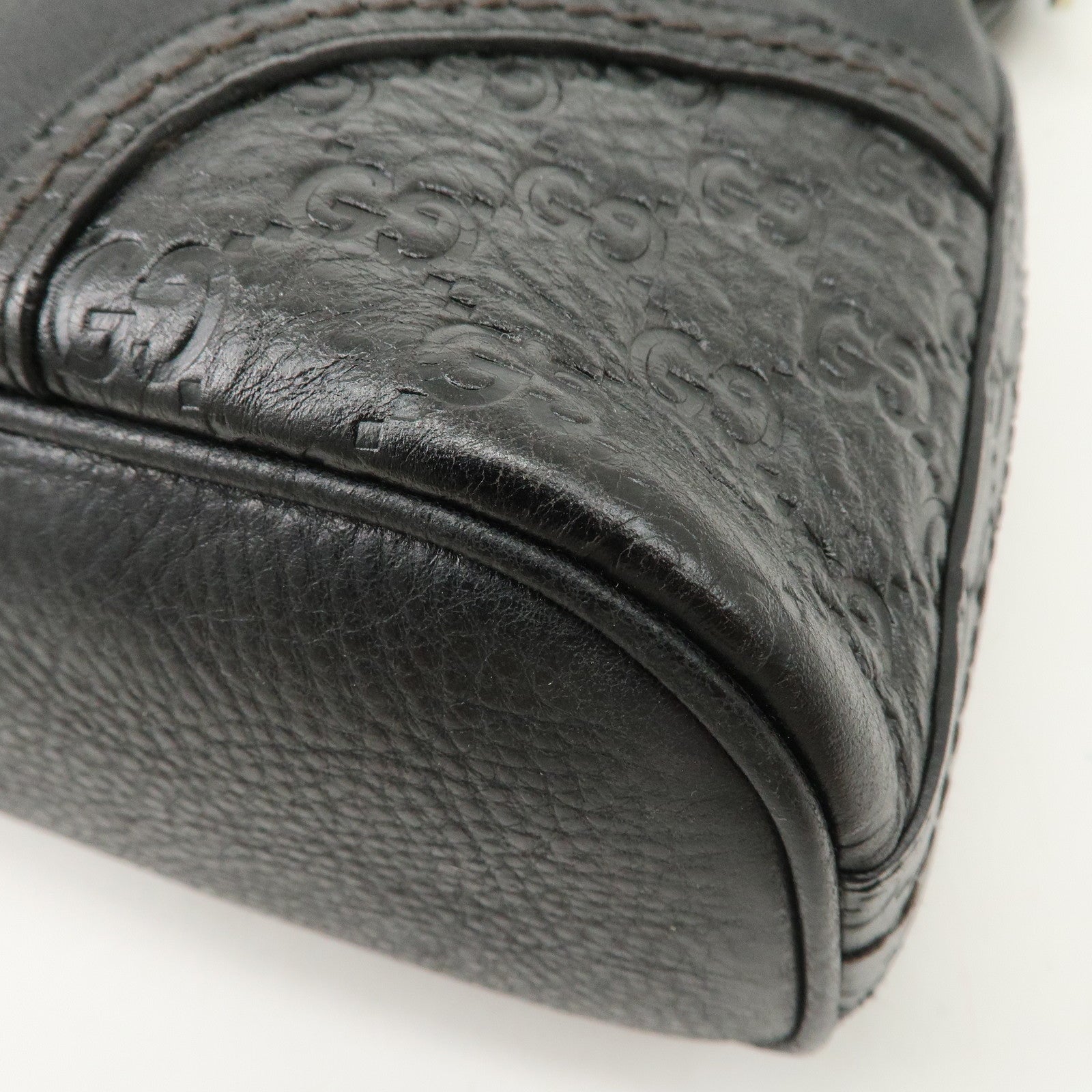 GUCCI Guccissima Leather Shoulder Bag Hand Bag Black 181515 Used