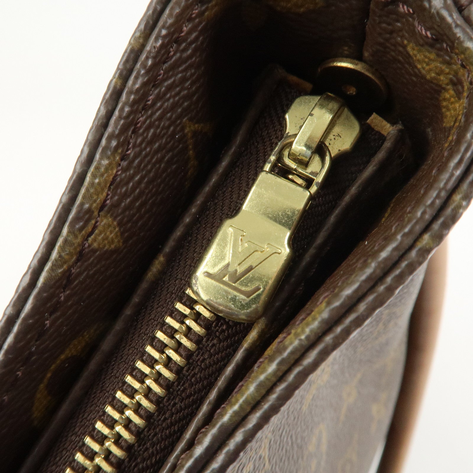 Louis Vuitton Monogram Looping GM Shoulder Bag Brown M51145