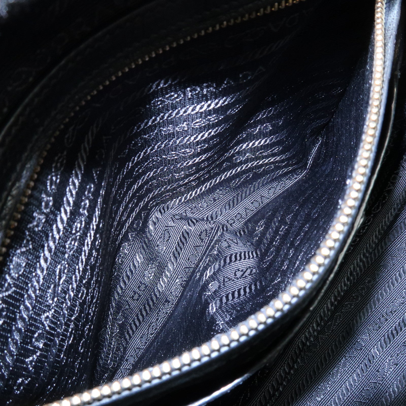 PRADA Vitello Daino Leather Shoulder Bag Hand Bag Black B3091M