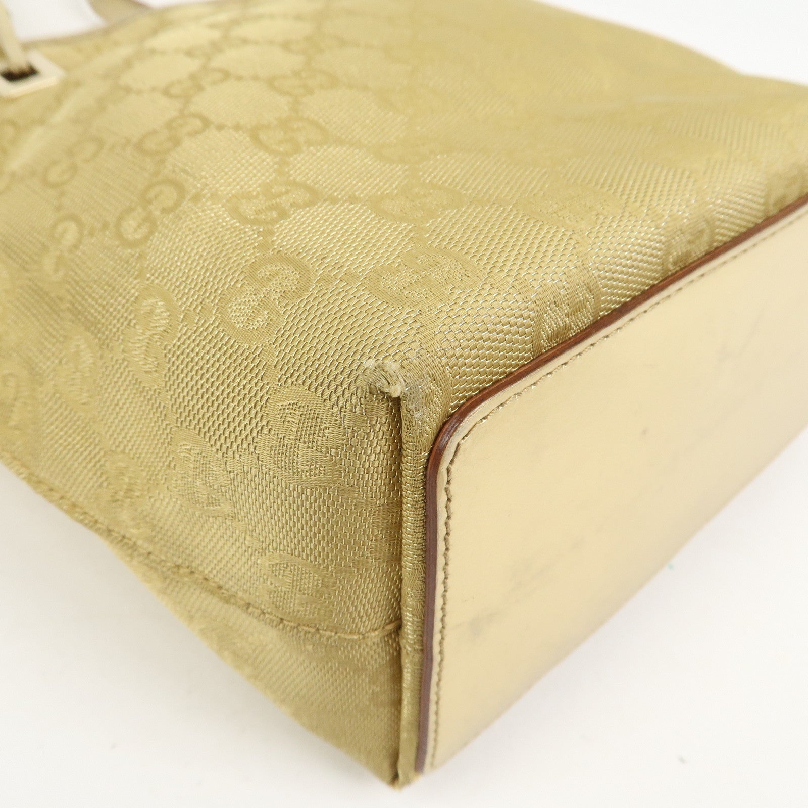 GUCCI GG Canvas Leather Shoulder Bag Tote Bag Gold 002.1099
