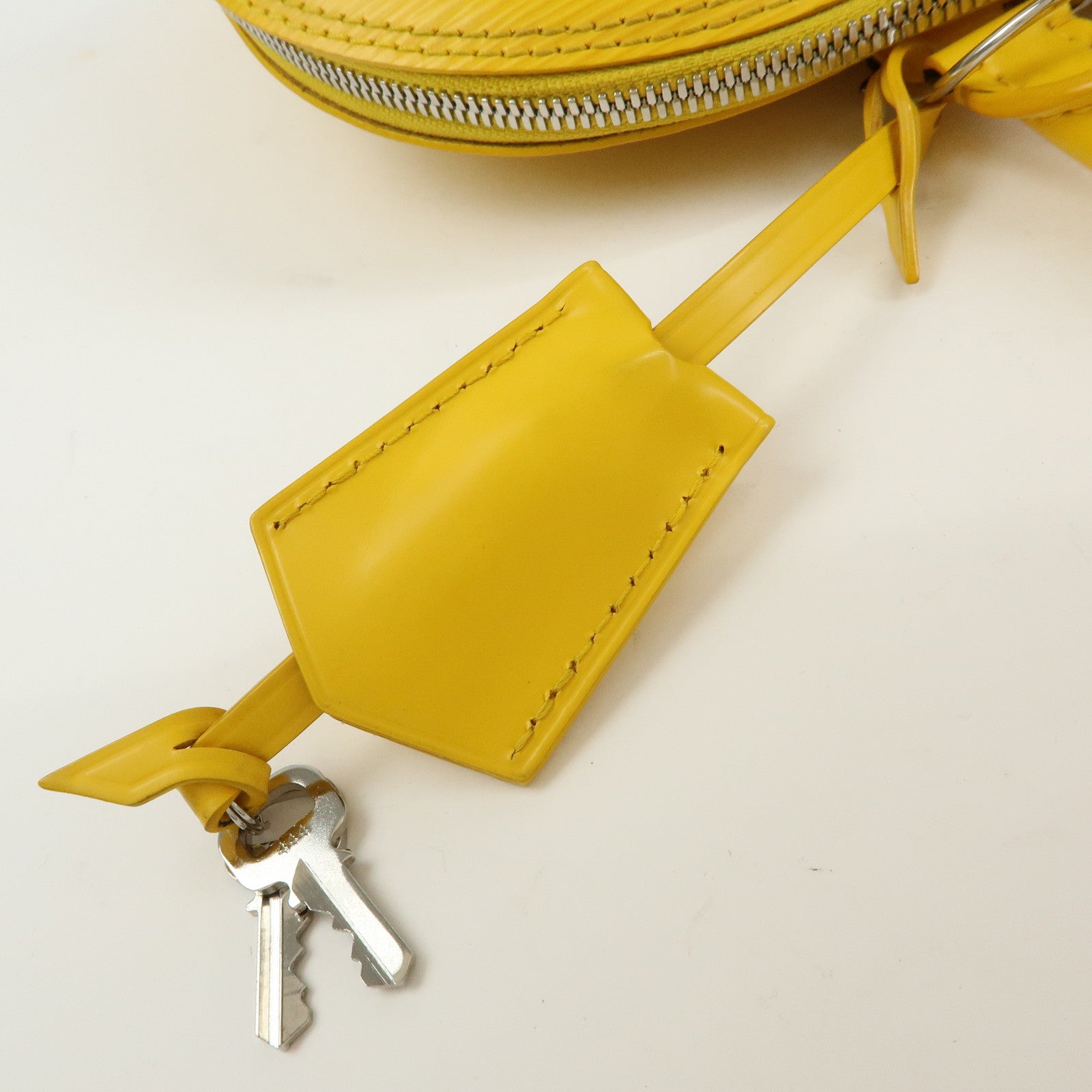Louis Vuitton Epi Alma Epi Leather PM Hand Bag Citron M40619