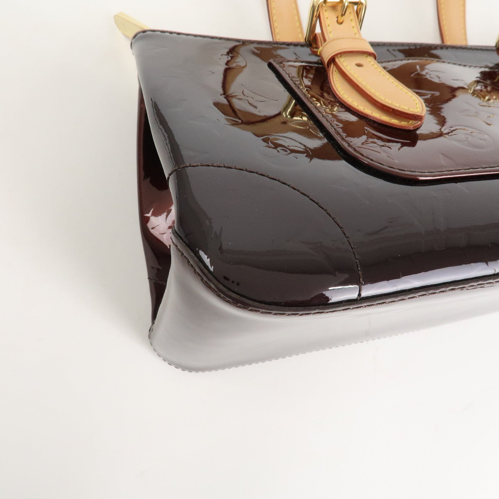 Louis Vuitton Monogram Vernis Rosewood Avenue Hand Bag M93510