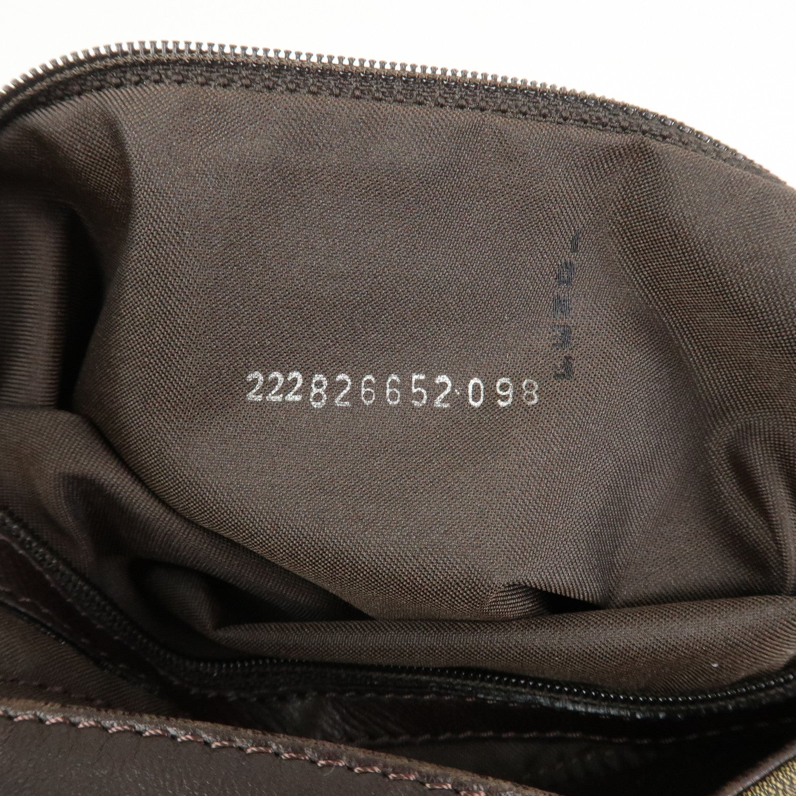 FENDI Pequin Logo Canvas Leather Shoulder Bag Hand Bag Brown 26652