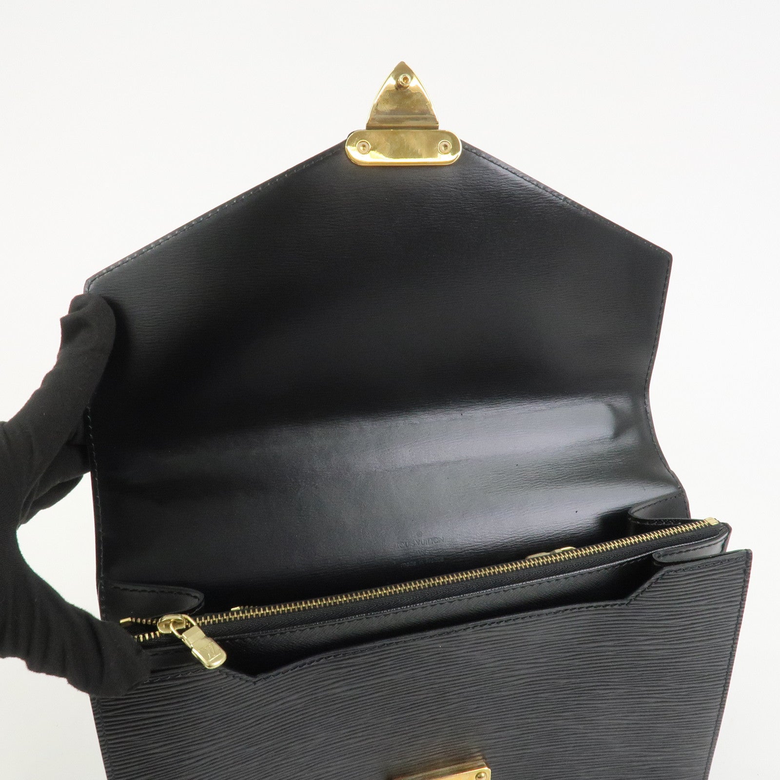 Louis Vuitton Epi Concorde Leather Hand Bag Noir Black M52132
