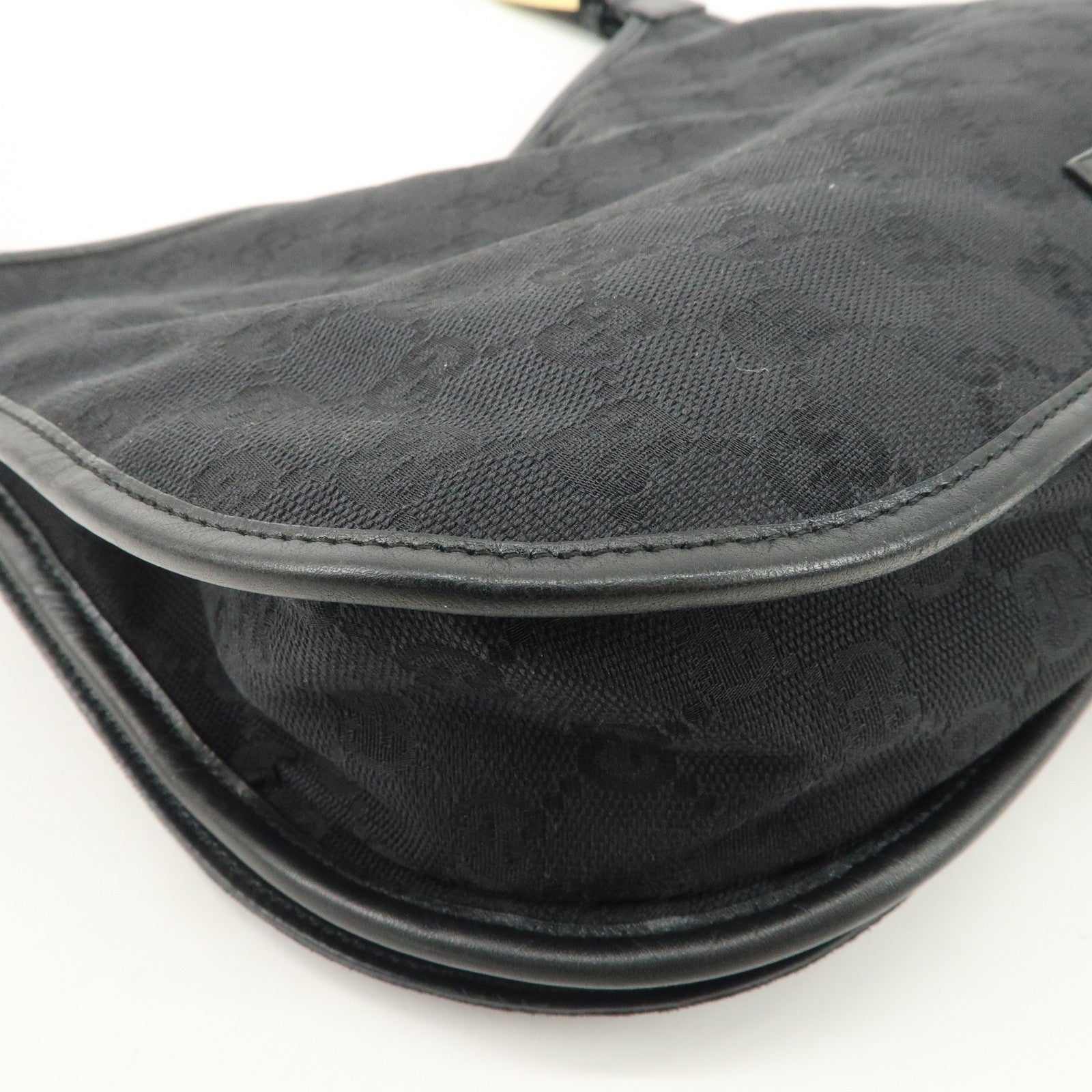 GUCCI GG Canvas Leather Shoulder Bag Hand Bag Black 90665 Used