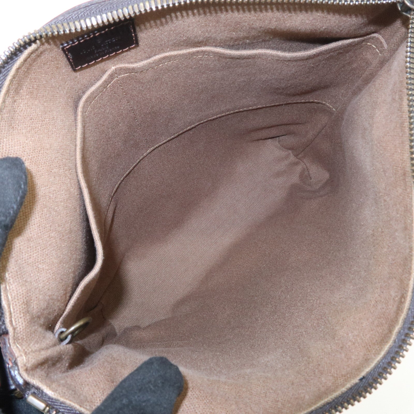 Louis Vuitton Utah Leather Shawnee MM Shoulder Bag Cafe M93453