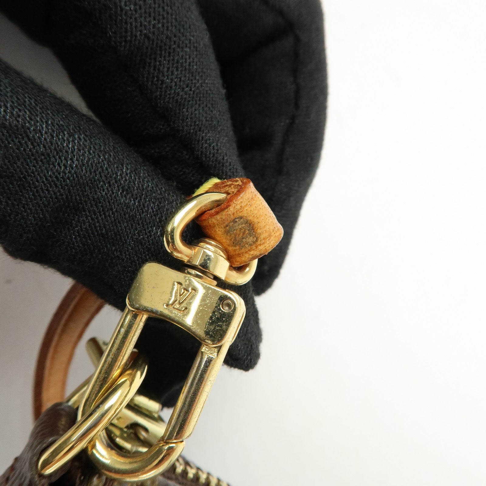 Louis Vuitton Monogram Pochette Accessoires Pouch Hand Bag M51980