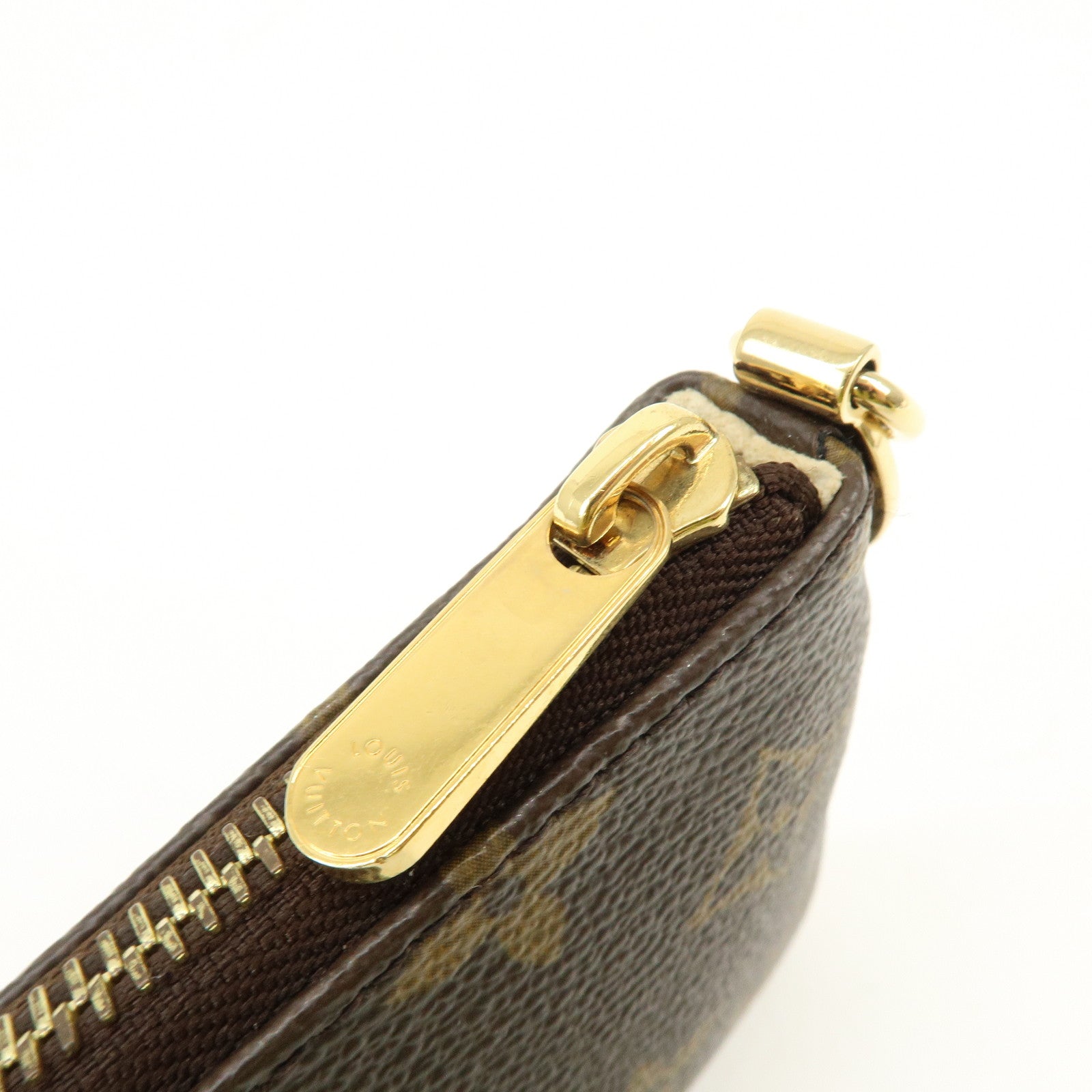 Louis Vuitton Monogram Pochette Milla MM Chain Hand Bag M60094