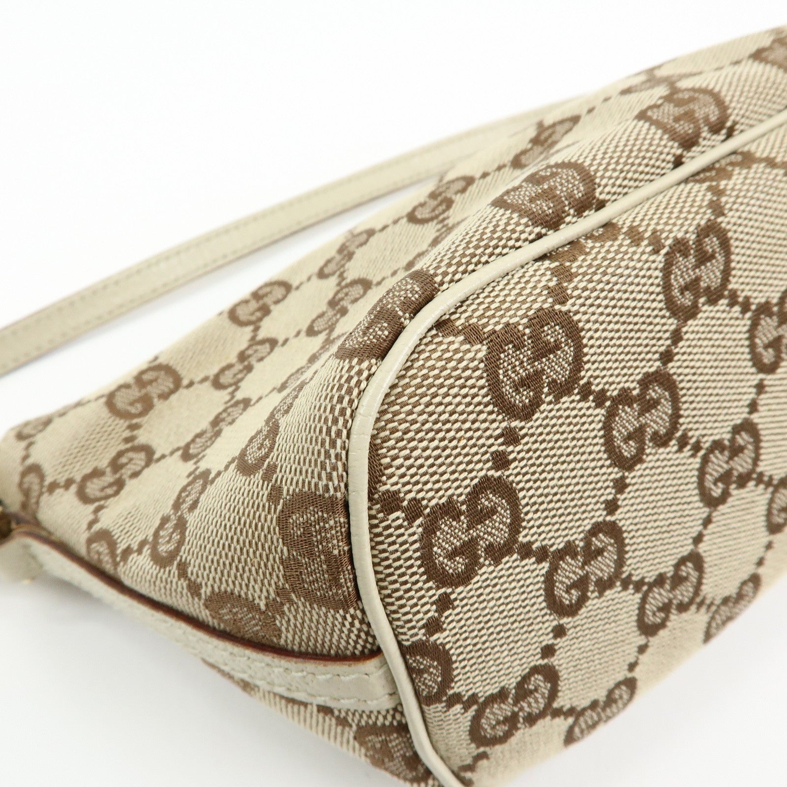 GUCCI Boat Bag GG Canvas Leather Hand Bag Pouch Brown Ivory 07198