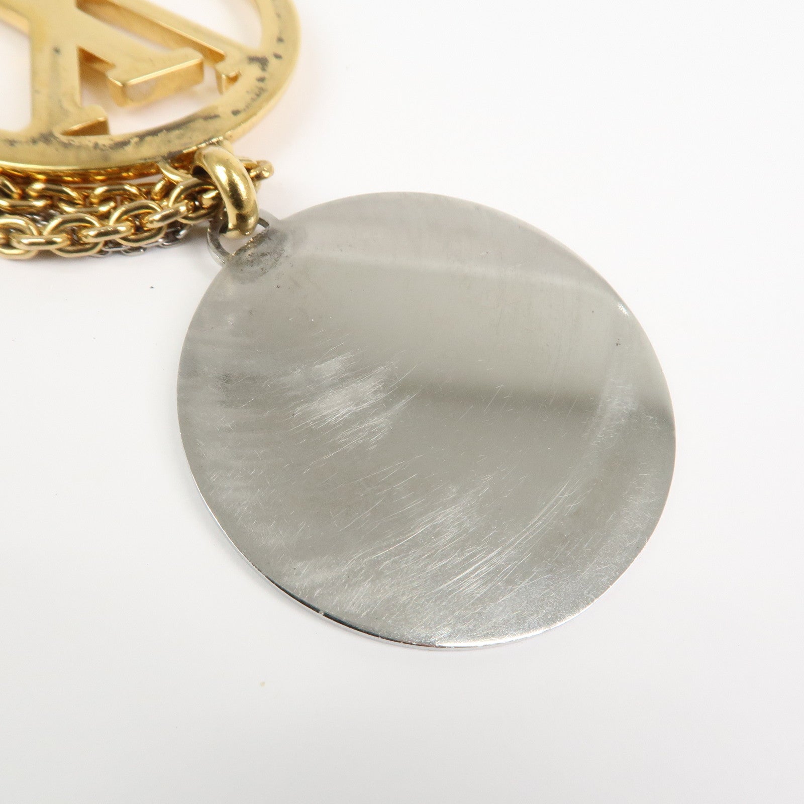 Louis Vuitton Collier Louise LV Initial Metal Necklace Gold M64281