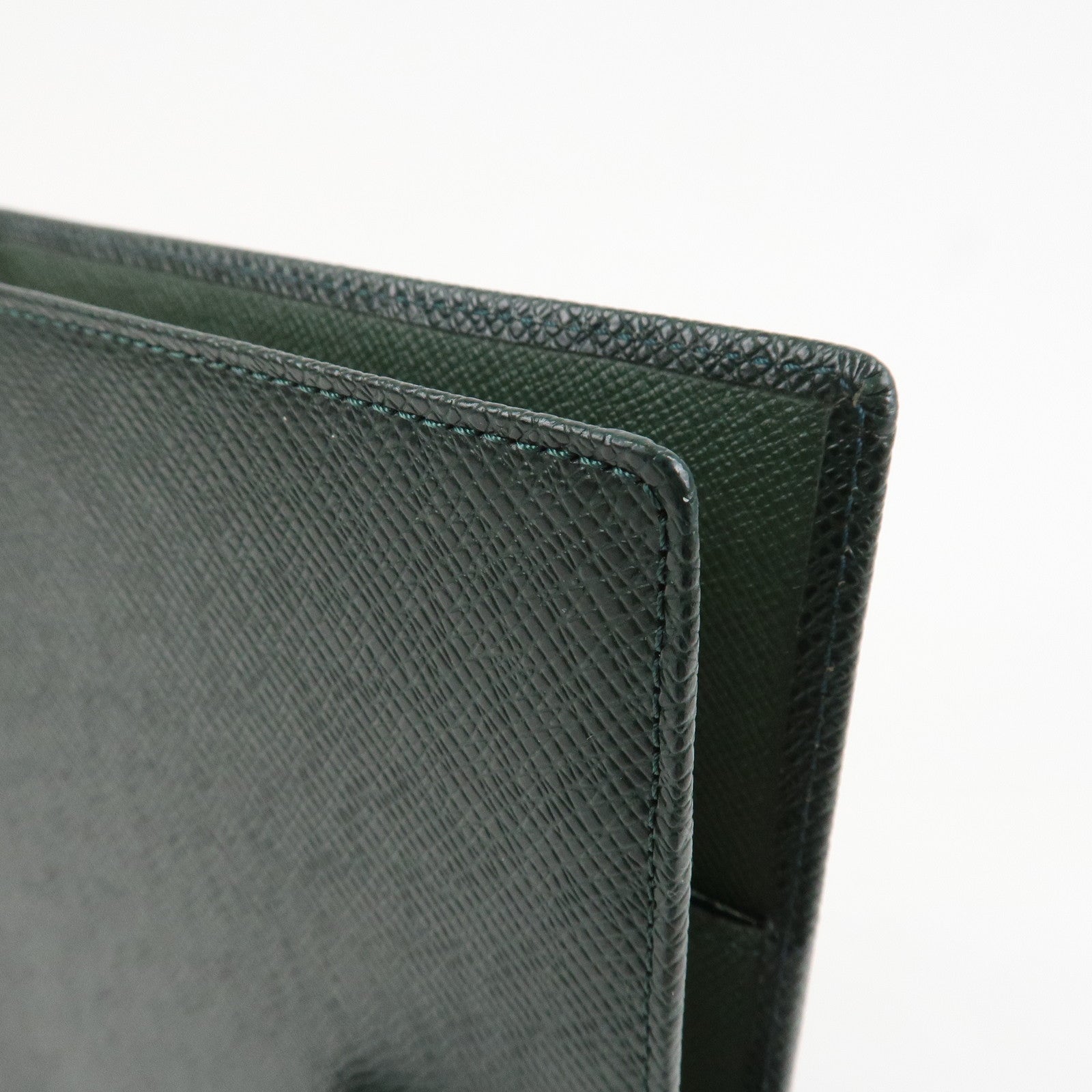 Louis Vuitton Taiga Leather Agenda GM Planner Cover Epicea R20404 Used