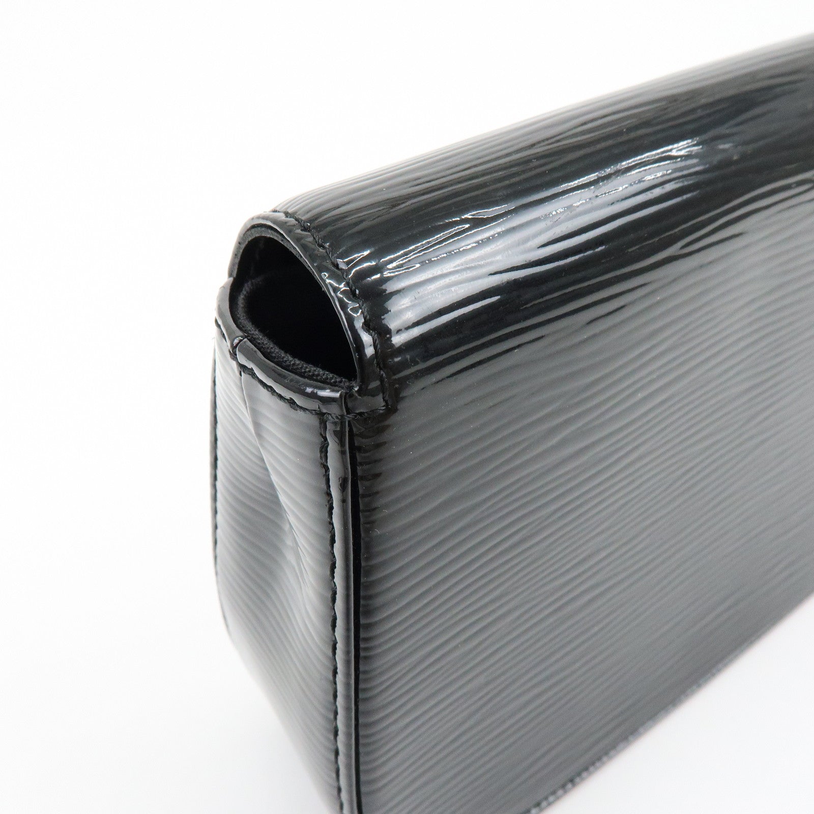 Louis Vuitton Epi Pochette Sobe Epi Electric Leather Clutch M4029N