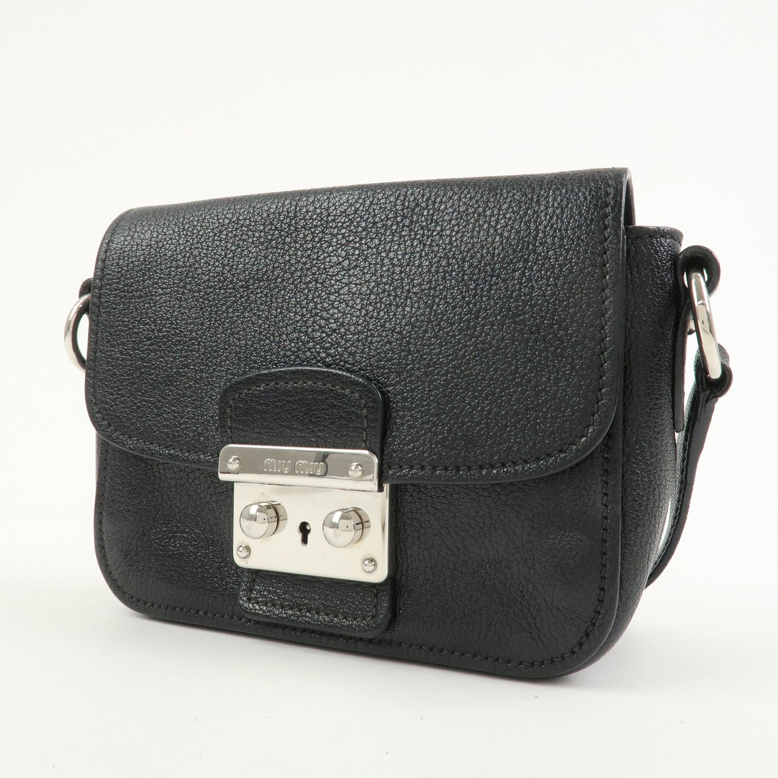 MIU MIU Madras Leather Shoulder Bag Black Silver RT0638