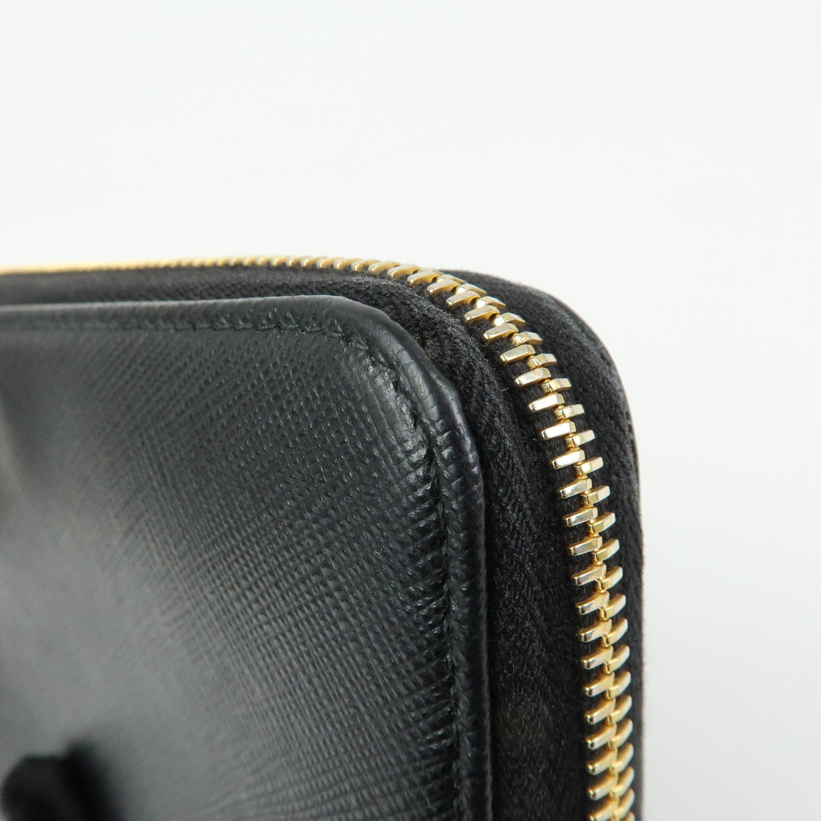 PRADA Logo Saffiano Leather Round Zippy Long Wallet Black 1ML506