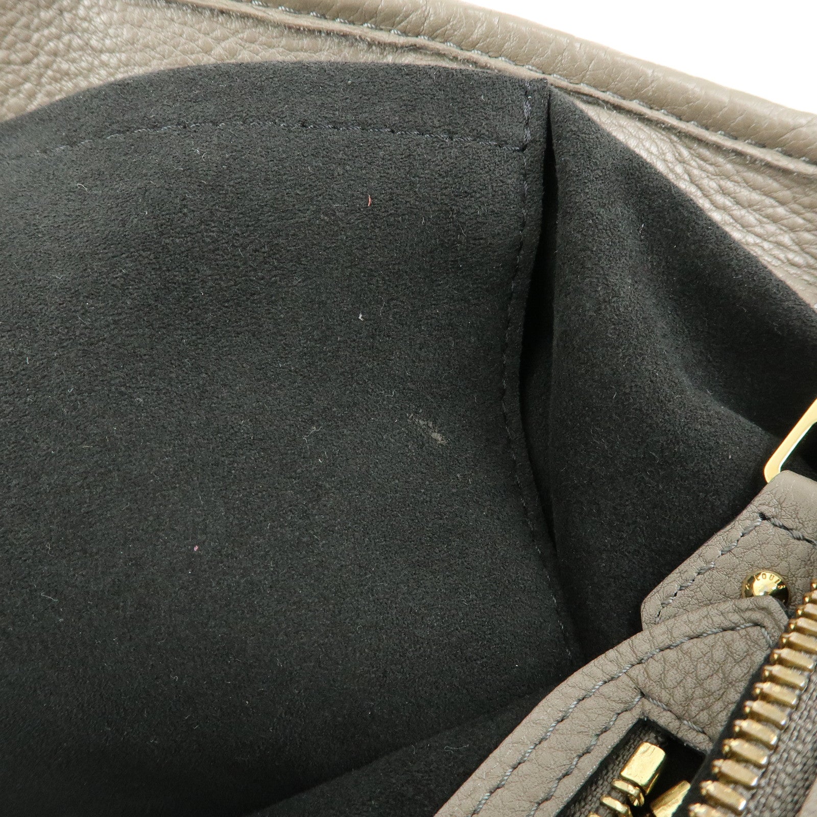 Louis Vuitton Monogram Mahina Stella PM 2Way Hand Bag Taupe M93063