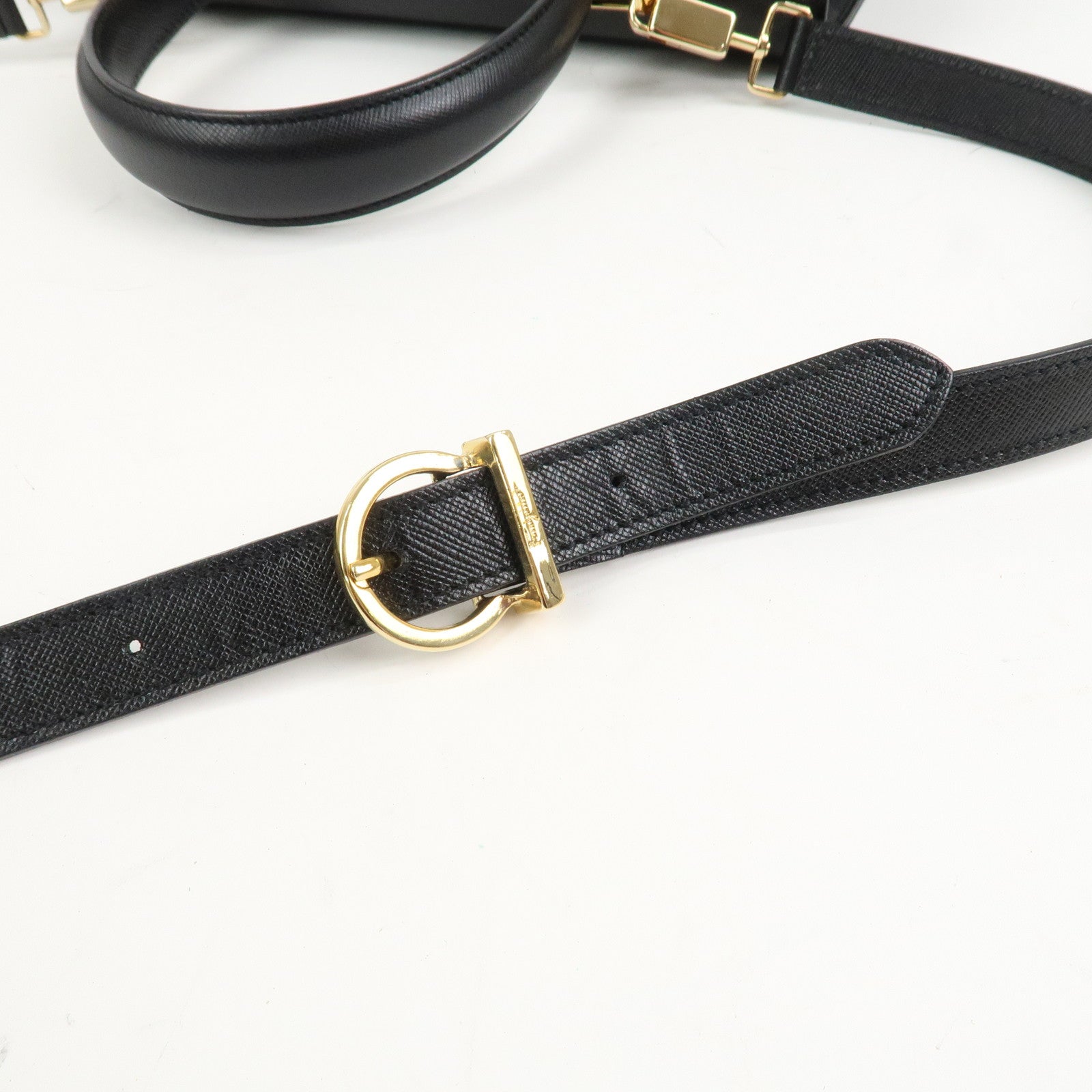 Ferragamo Gancini Leather 2Way Bag Shoulder Bag Hand Bag Black