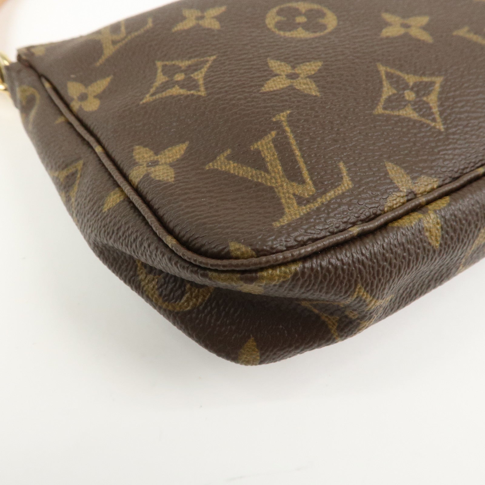 Louis Vuitton Monogram Pochette Accessoires Pouch Hand Bag M51980
