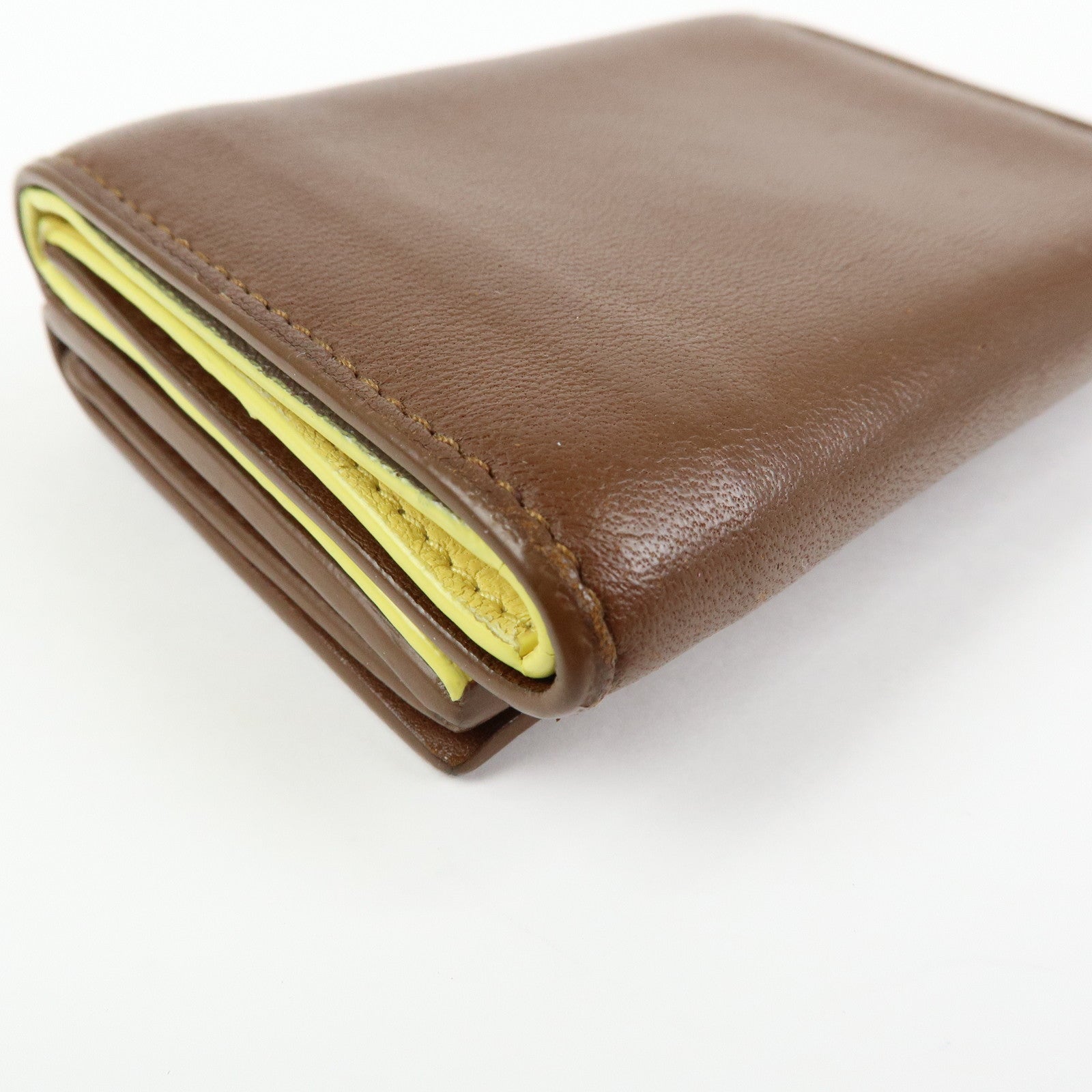 Bottega Veneta Lamb Skin Bi-fold Comact Wallet Brown 550306